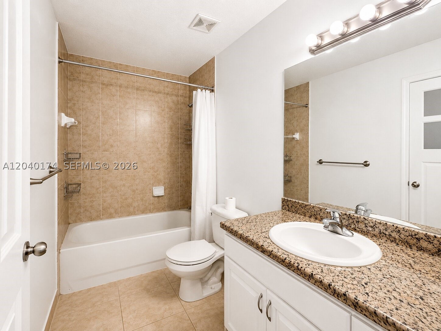 31 Se 3 Property Photo 10