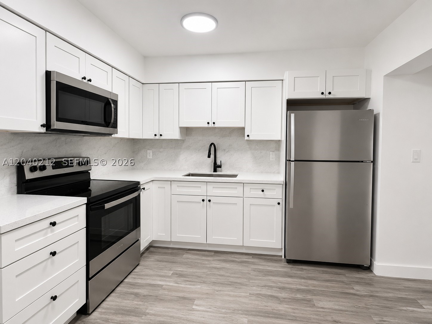 730 Sw 5th St 1 Property Photo 1