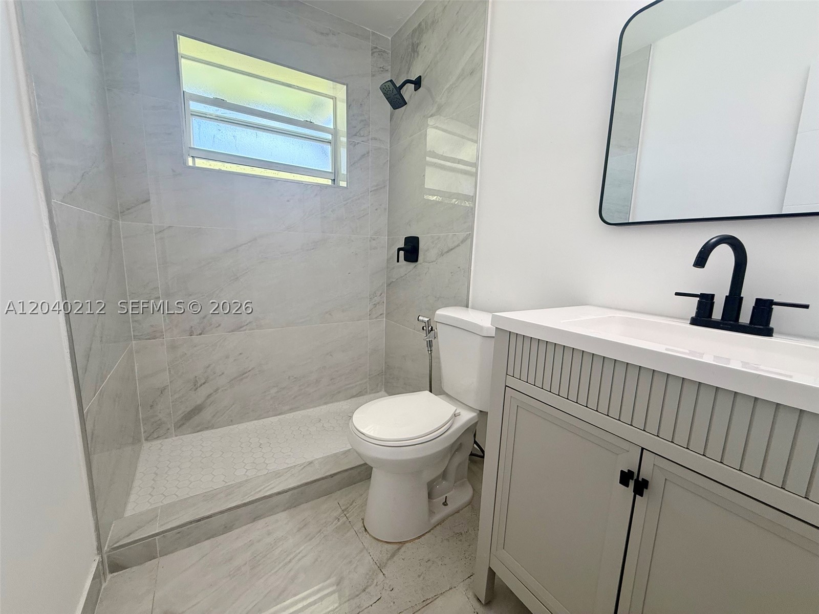 730 Sw 5th St 1 Property Photo 7