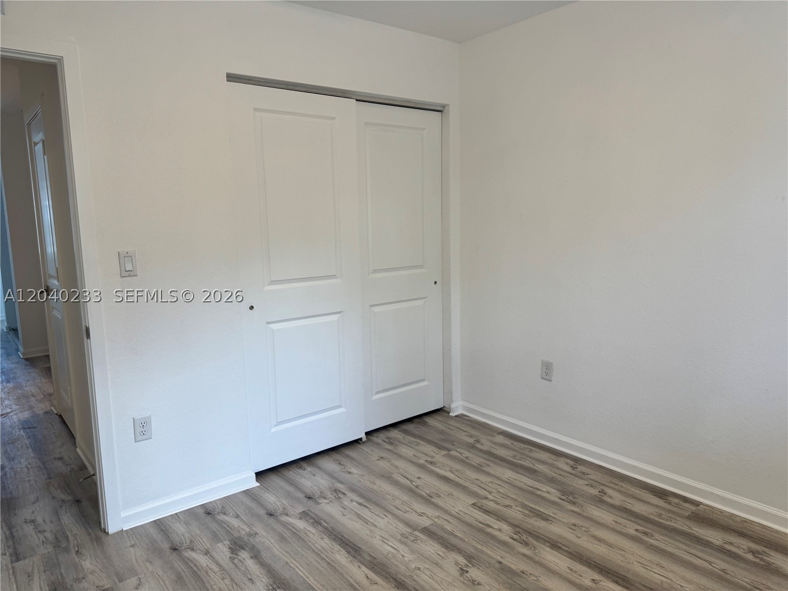 1019 Se 24th Ter Property Photo 15