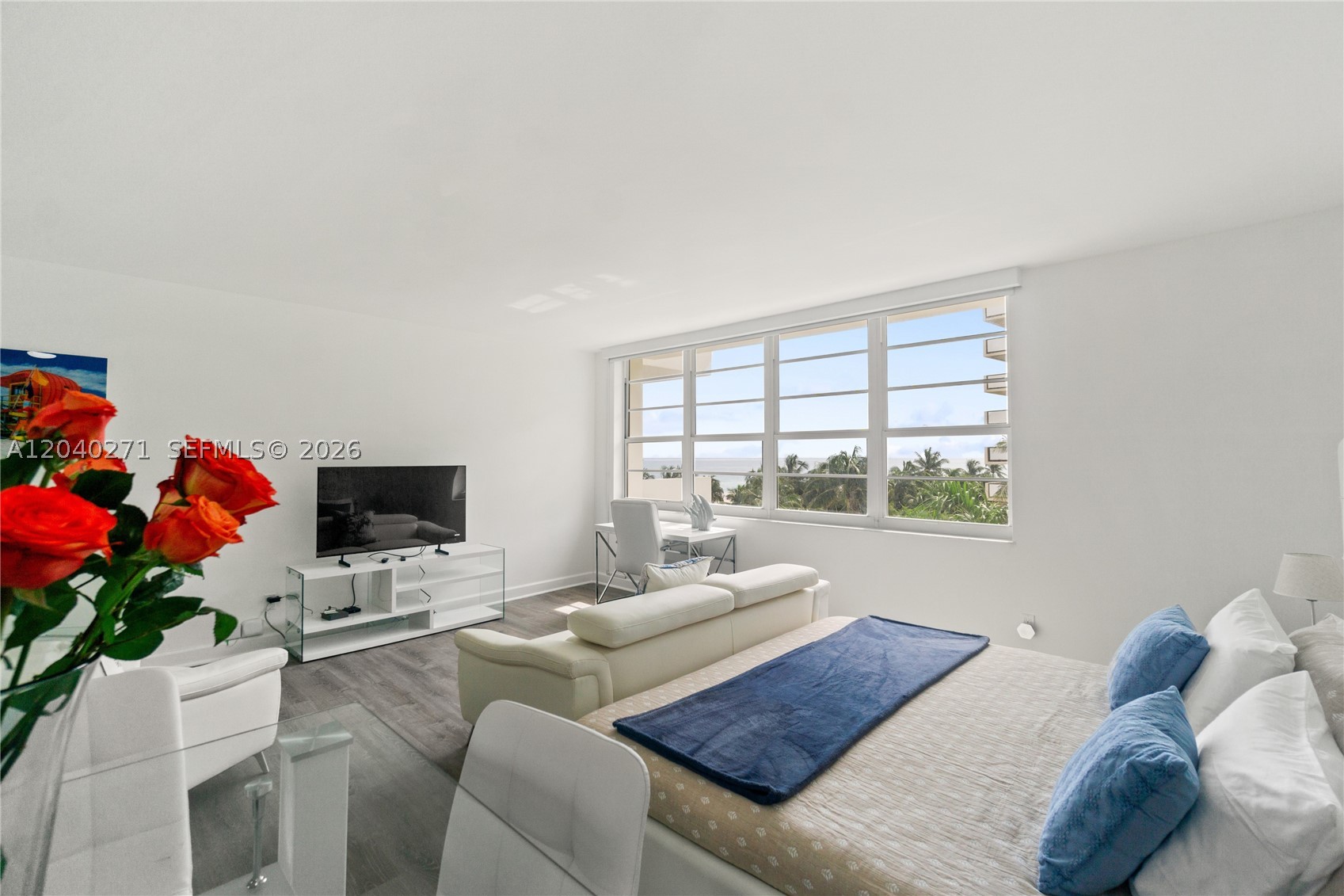 100 Lincoln Rd 538 Property Photo 1