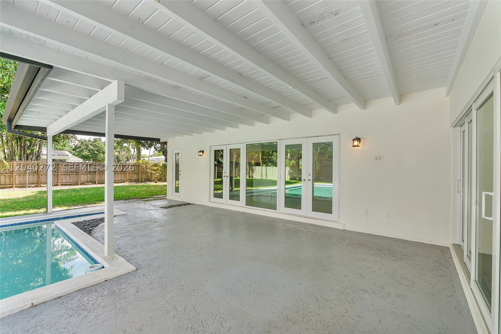 8265 Sw 149th Dr Property Photo 12