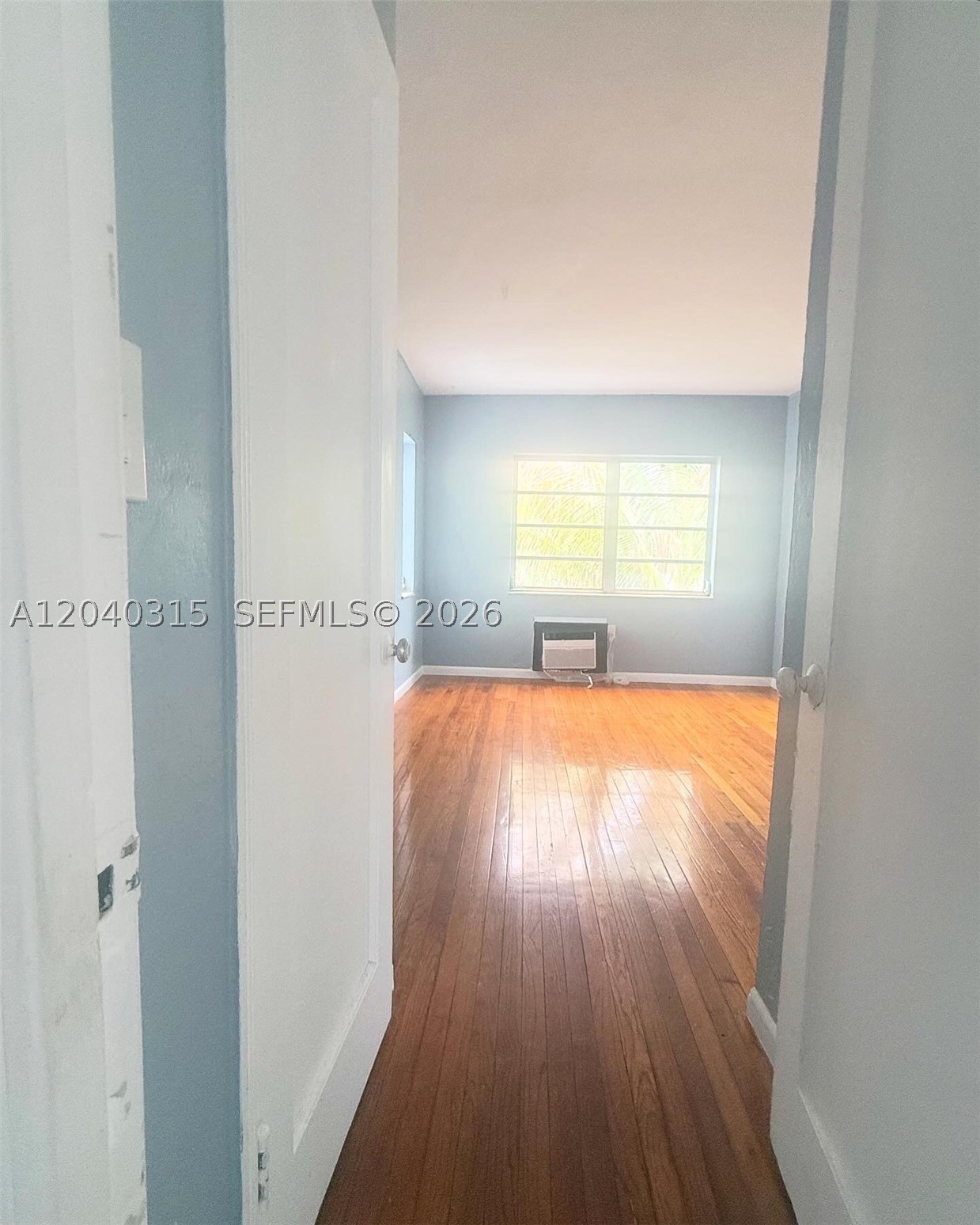 1730 Marseille Dr Property Photo 3