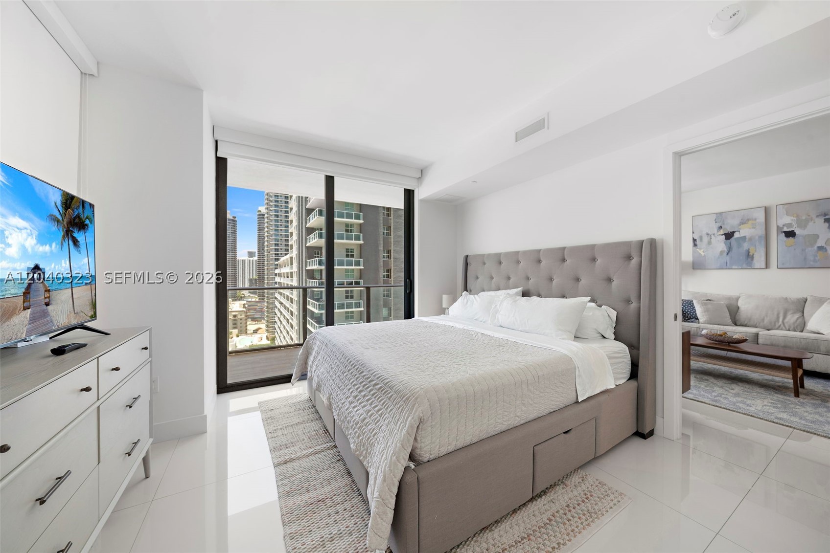 1300 S Miami Ave 2110 Property Photo 11