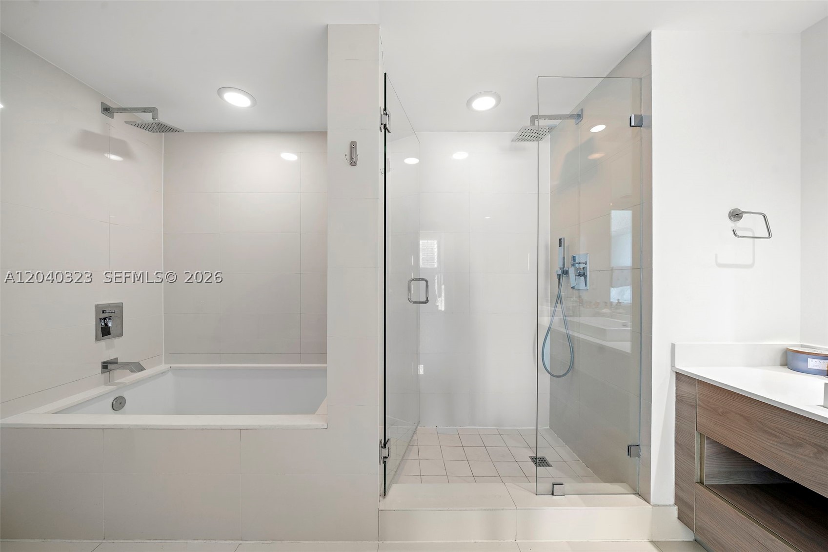 1300 S Miami Ave 2110 Property Photo 15