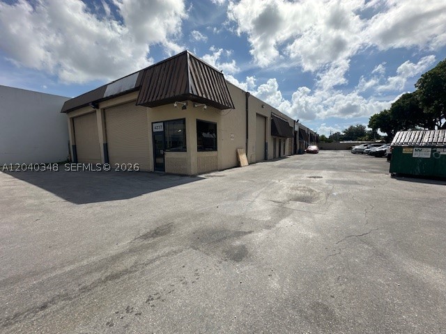 4237 Nw 37 Ave 4237 Property Photo 2