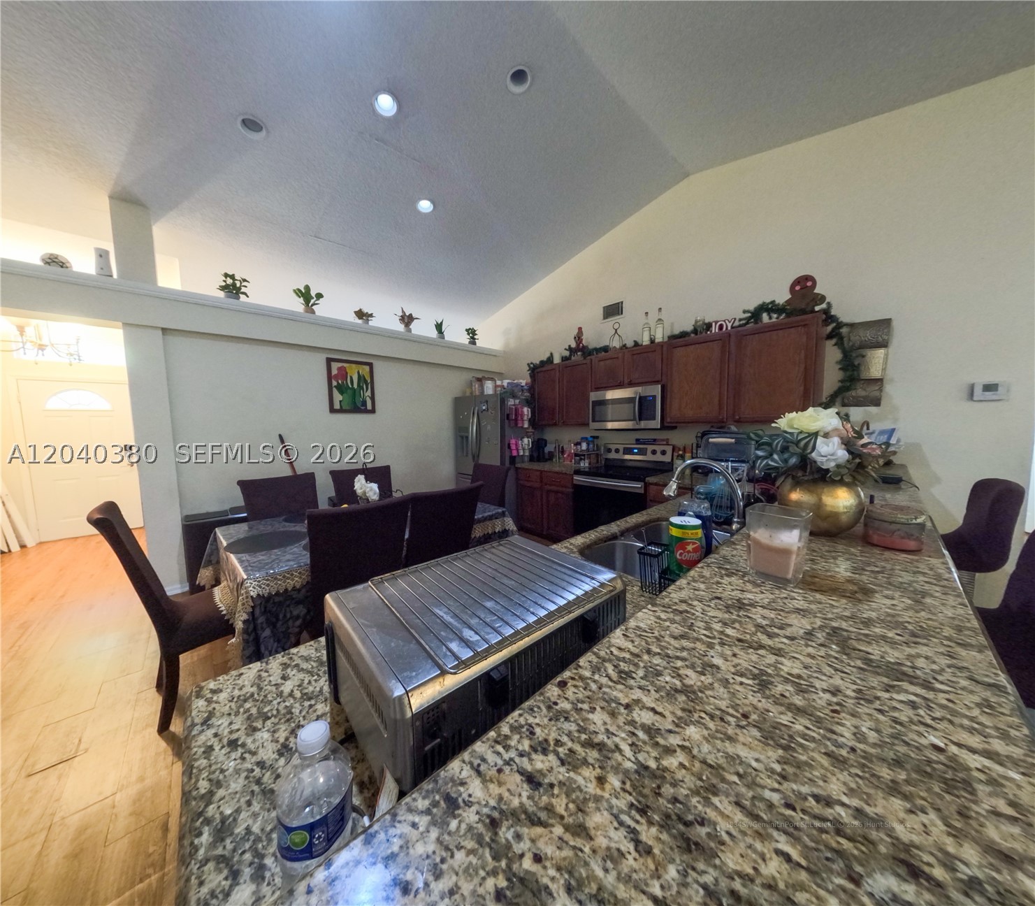 1834 Sw Gemini Ln Property Photo 6