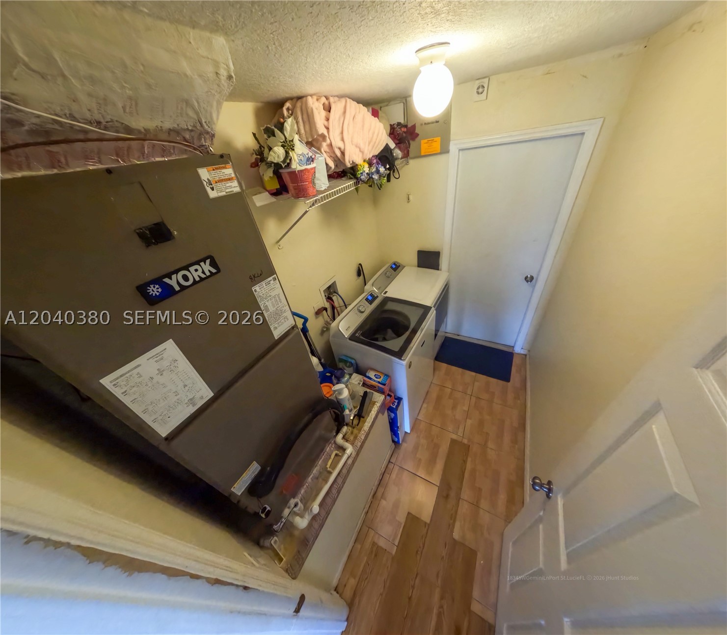 1834 Sw Gemini Ln Property Photo 8