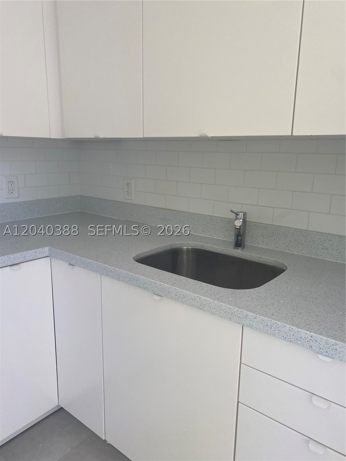 2011 Ne 167th St 9 Property Photo 8
