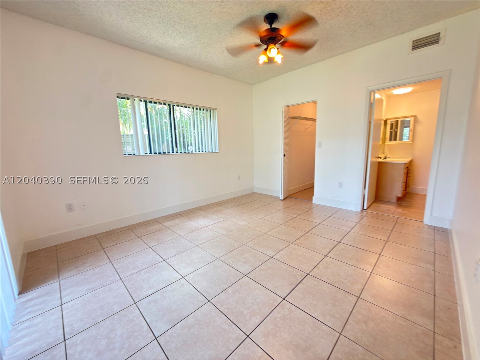 2550 Sw 18th Ter 2201 Property Photo 5