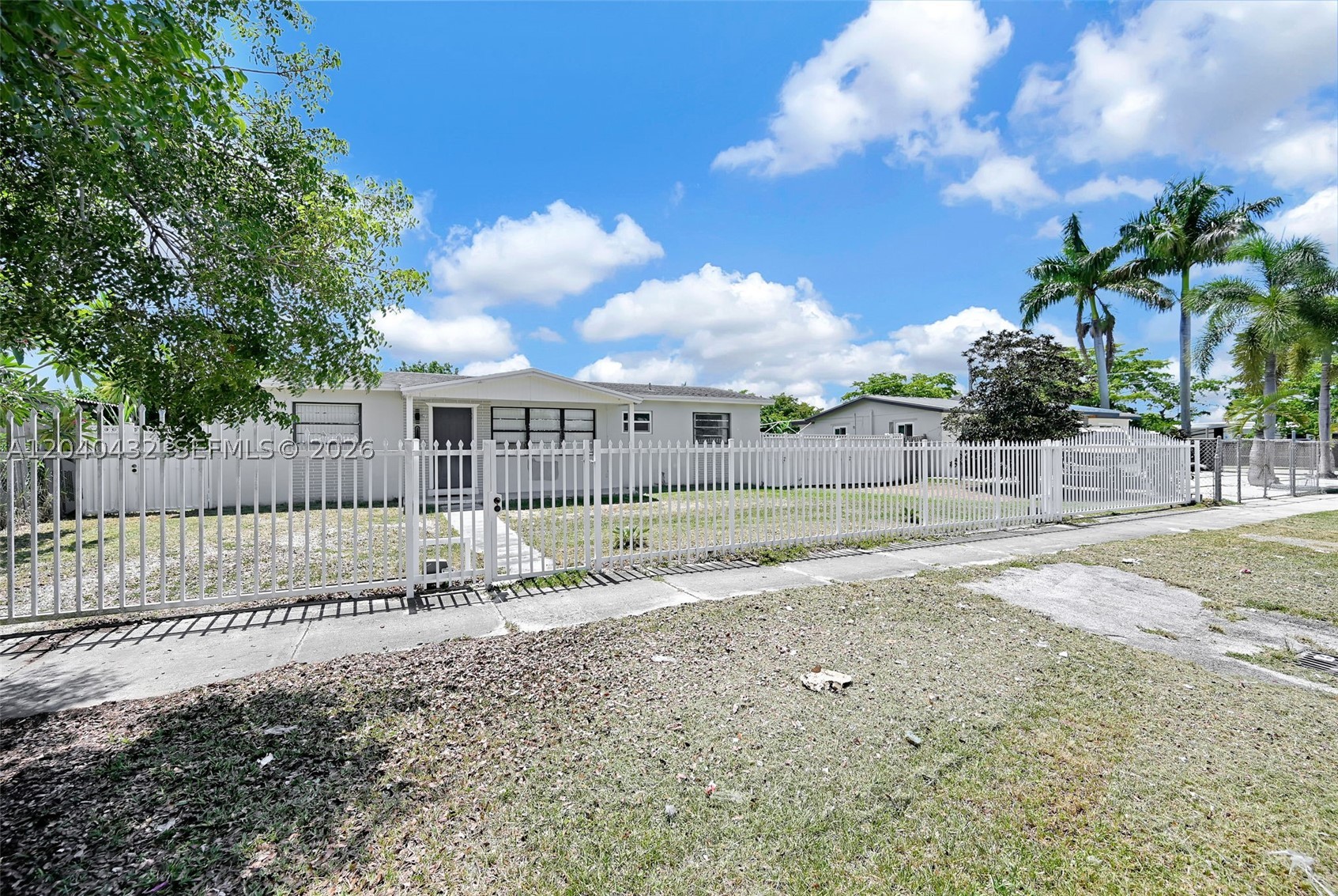 28410 Sw 147th Ave Property Photo 2