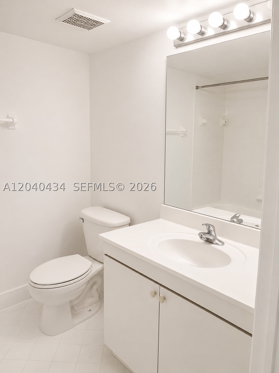 2931 Se 12th Rd 106-55 Property Photo 11