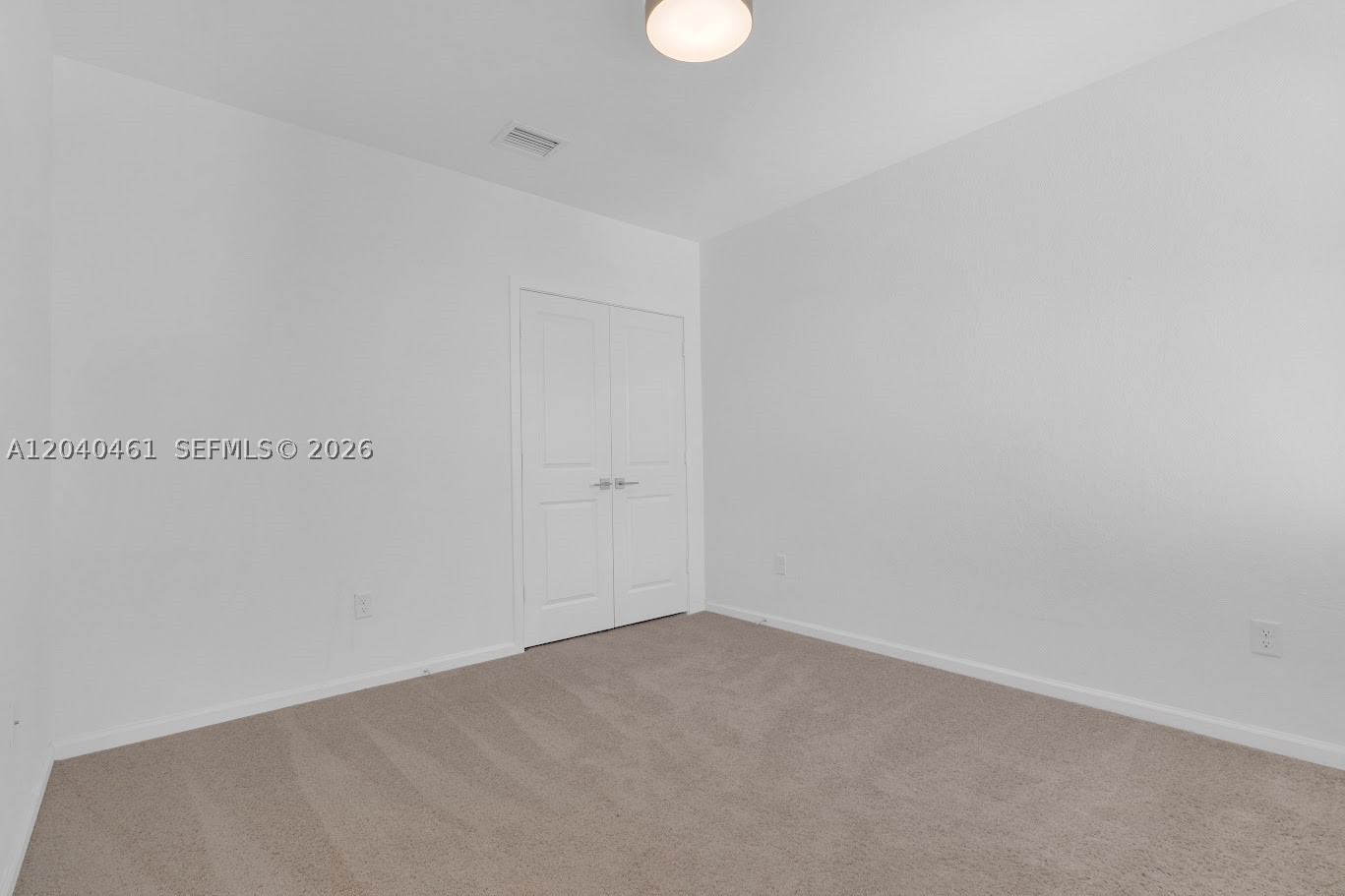 805 Se 18th St Property Photo 17