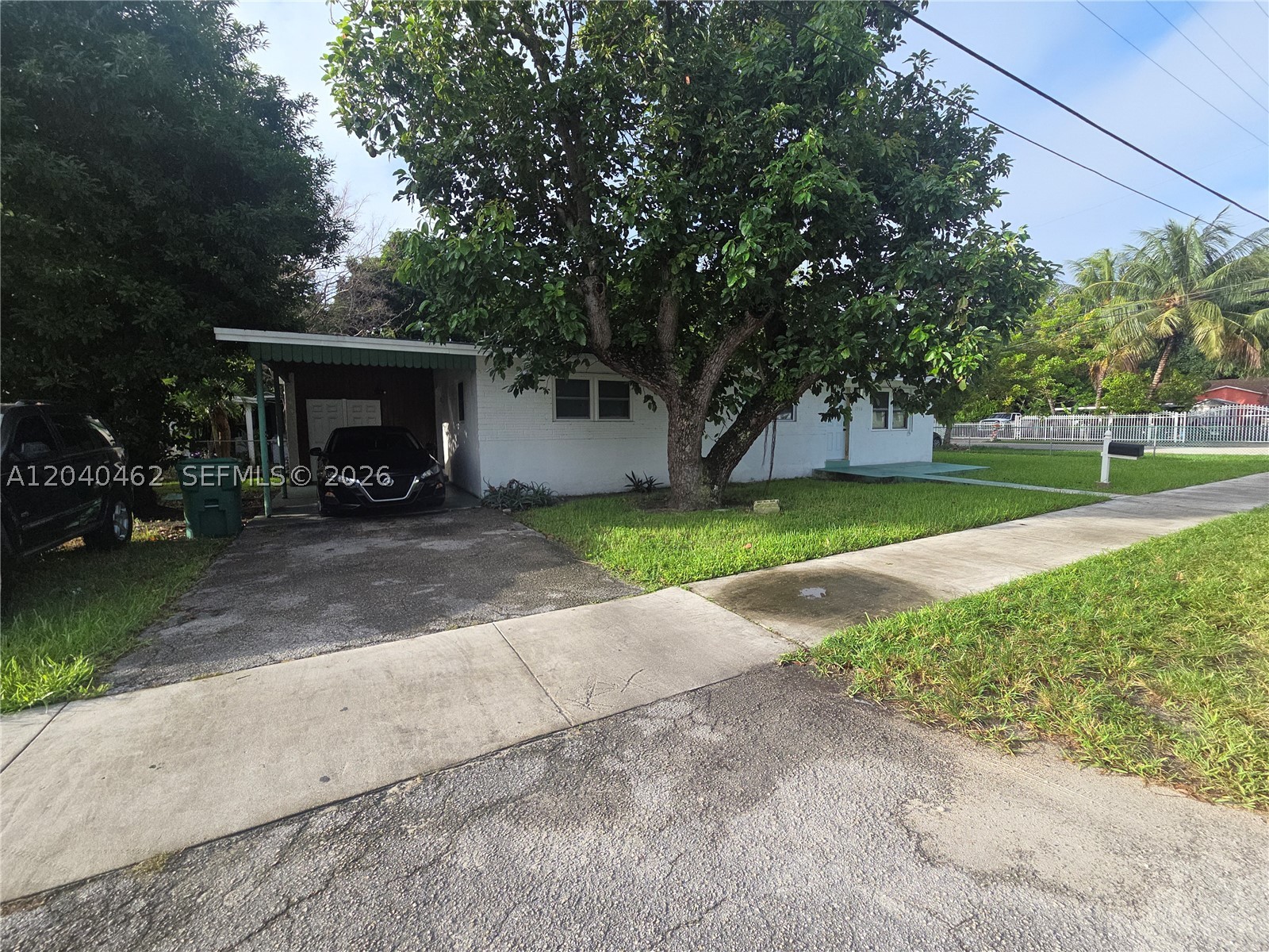 2990 NW 55th St Property Photo 1