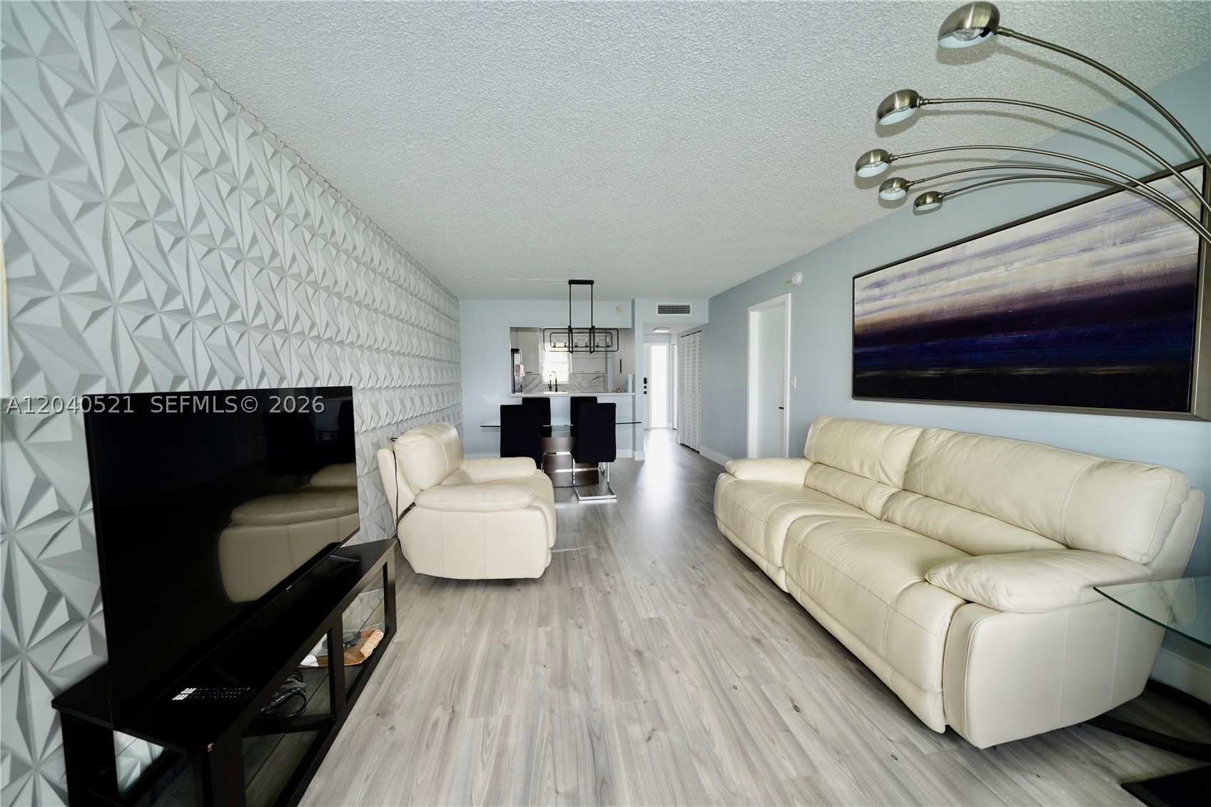 2541 Aragon Blvd 305 Property Photo 7