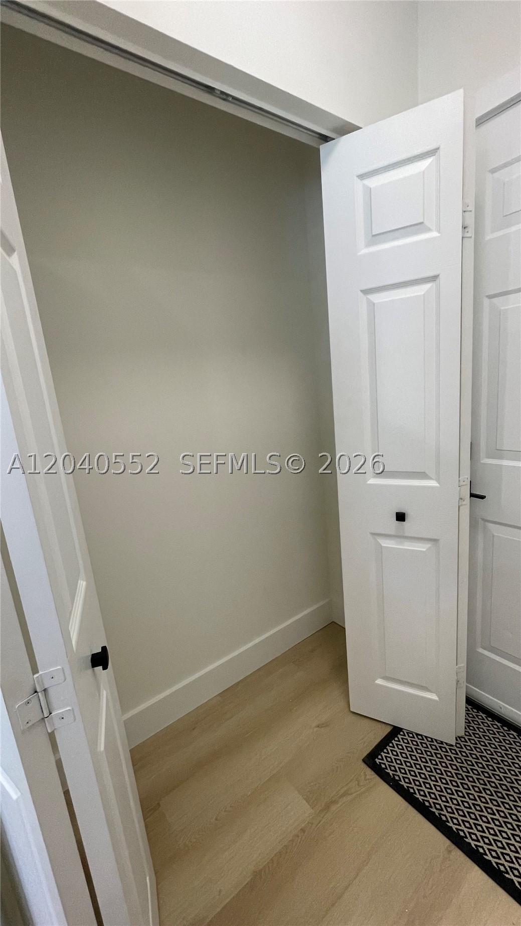 9936 Woodworth Ct Property Photo 24