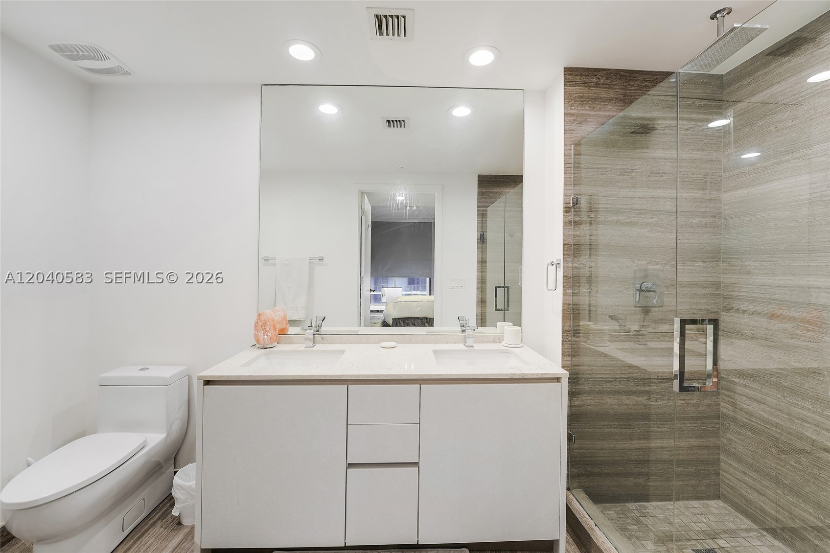 1010 Brickell Ave 3007 Property Photo 10