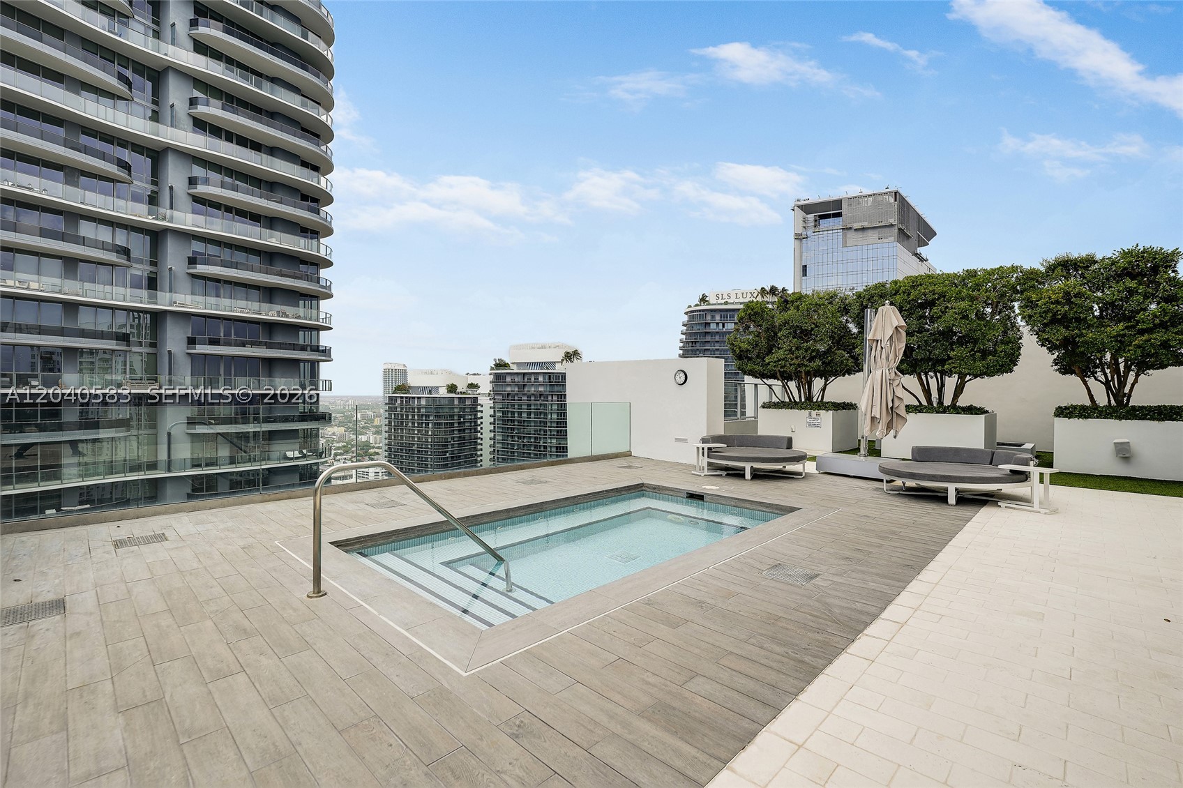 1010 Brickell Ave 3007 Property Photo 27