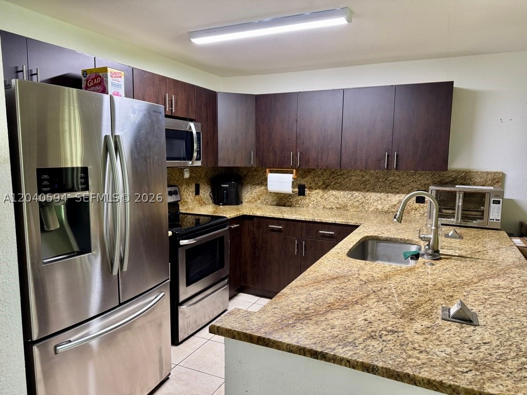 22442 Sw 109th Ct Property Photo 8