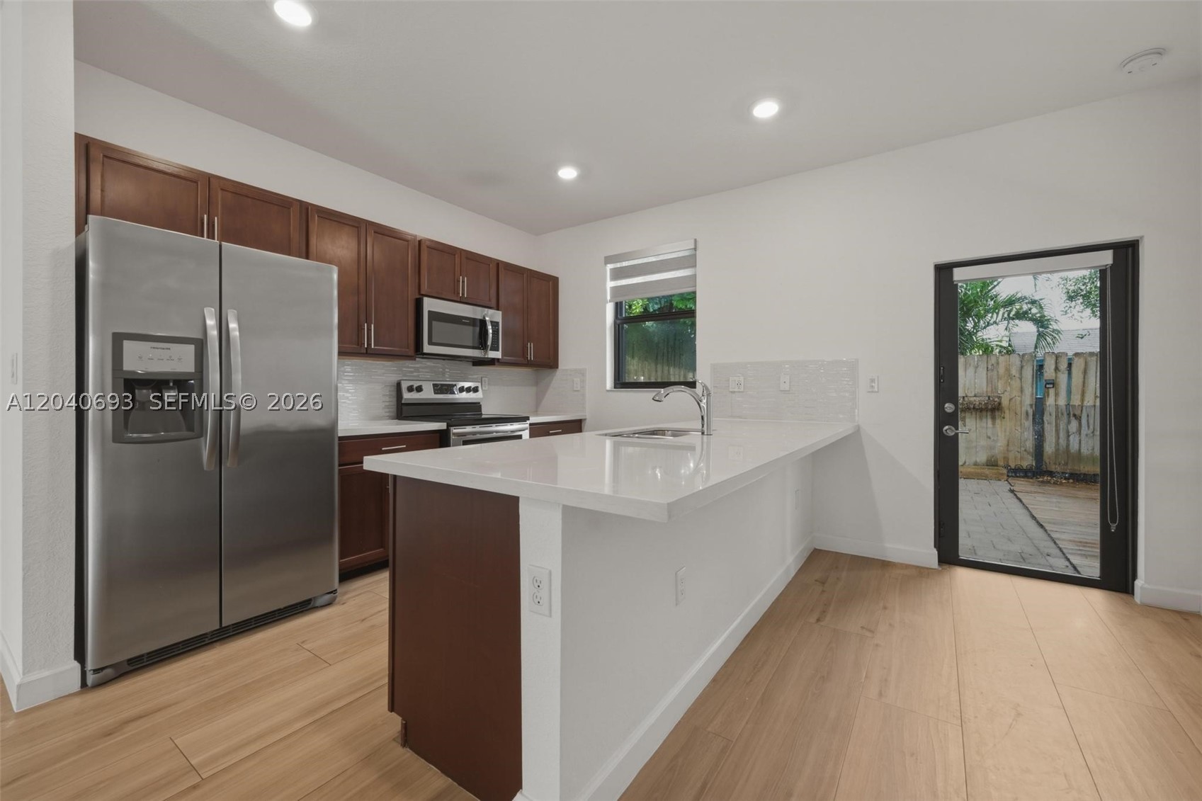 2821 Sw 17th Ave Property Photo 6
