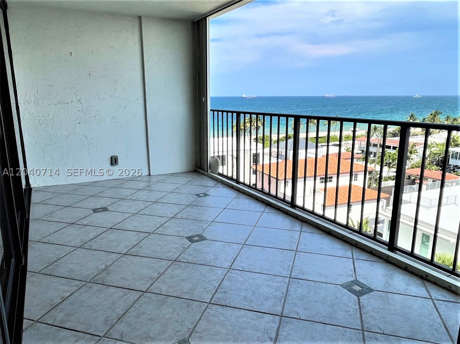 1901 N Ocean Blvd 7e Property Photo 20