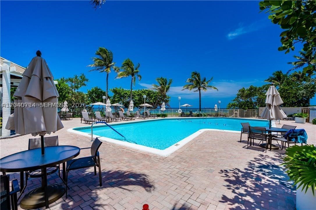1901 N Ocean Blvd 7e Property Photo 30