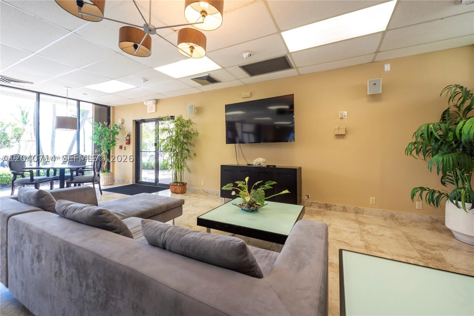 1901 N Ocean Blvd 7e Property Photo 40