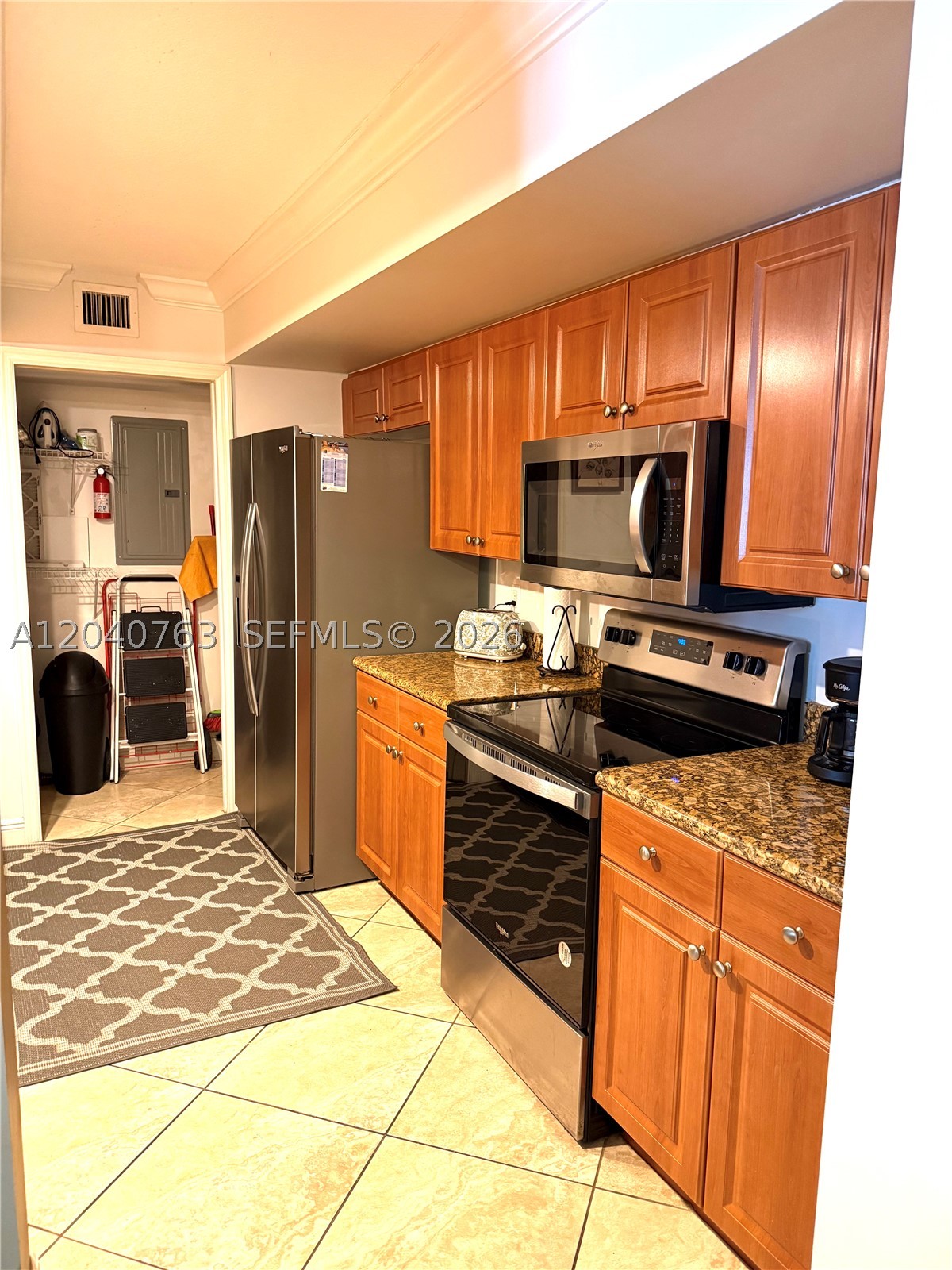 6917 Collins Ave 506 Property Photo 3