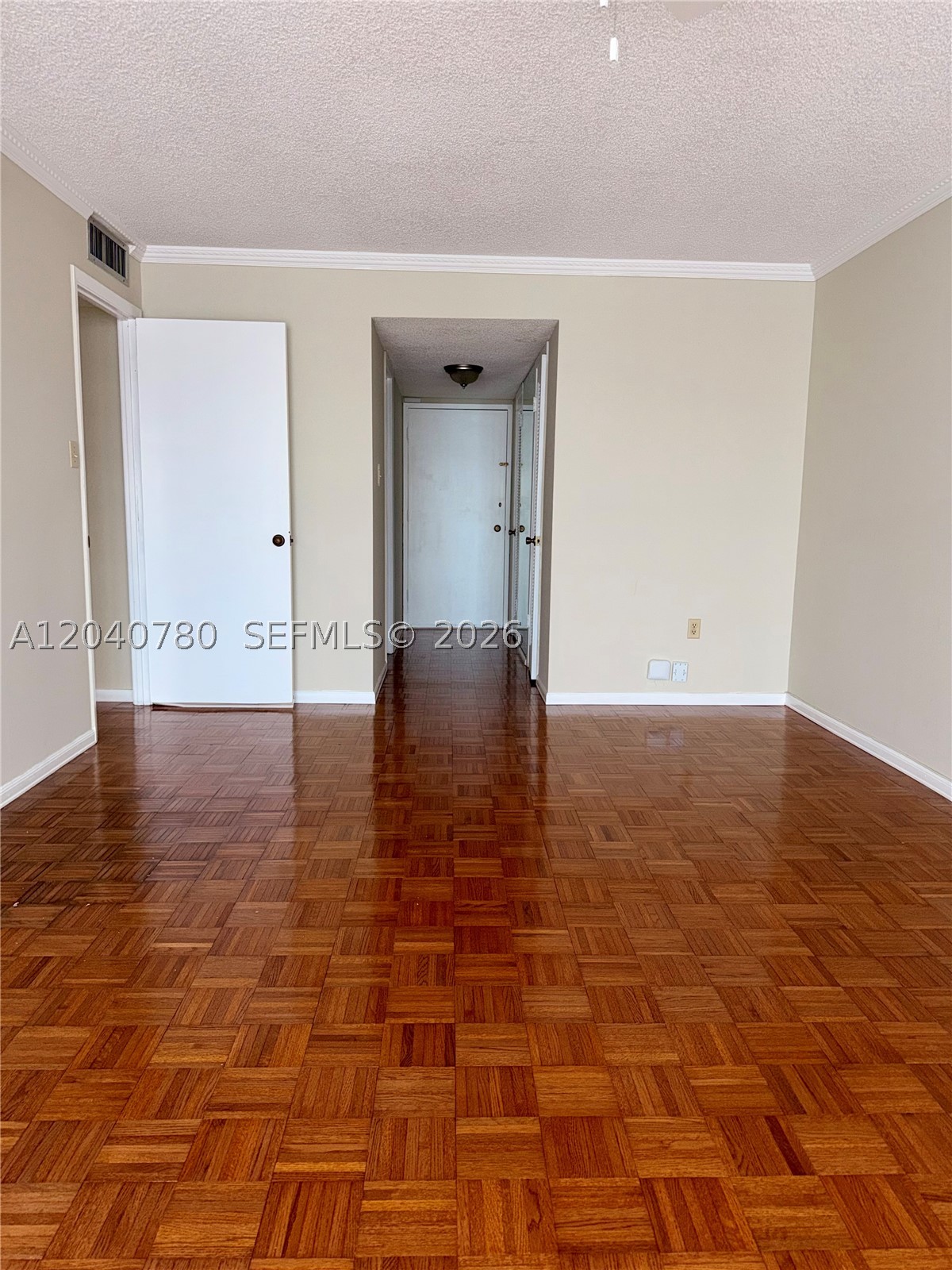 18051 Biscayne Blvd 1905 Property Photo 6