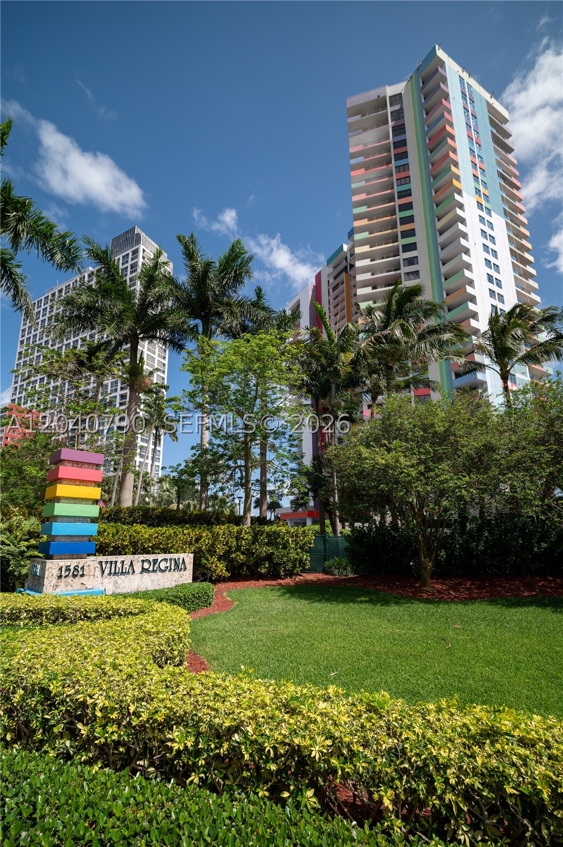 1581 Brickell Ave PH104 Property Photo 1