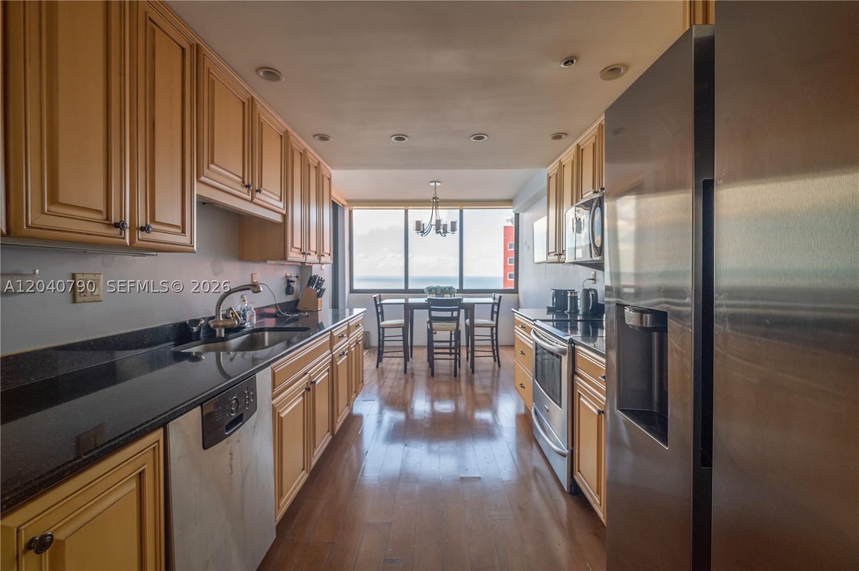 1581 Brickell Ave Ph104 Property Photo 25