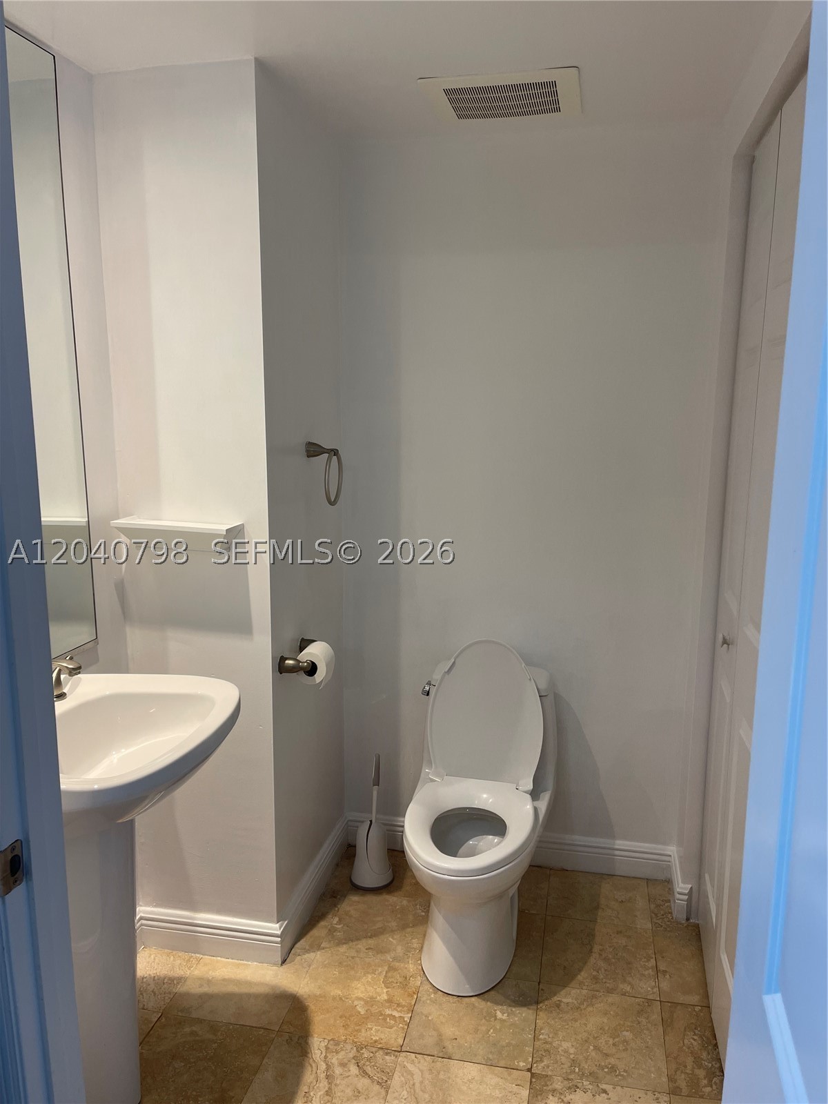 1745 E Hallandale Beach Blvd 601w Property Photo 7