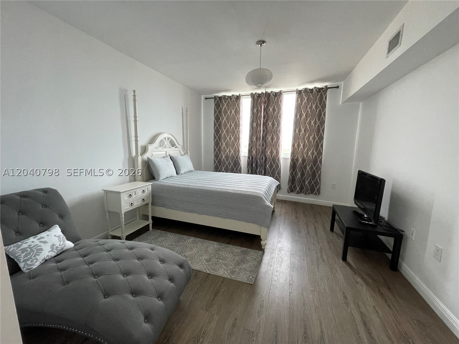 1745 E Hallandale Beach Blvd 601w Property Photo 9