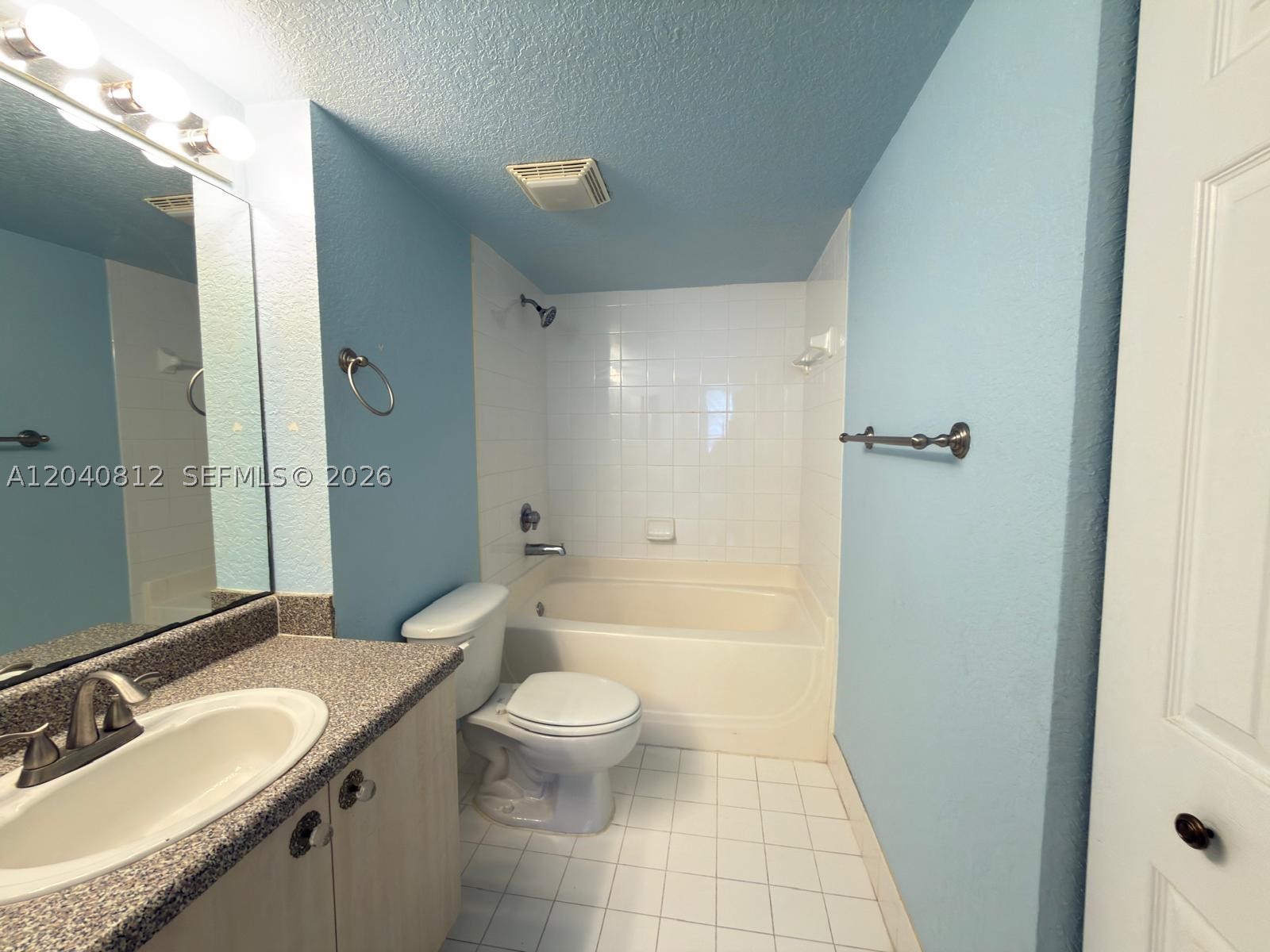 1801 N Flagler Dr 634 Property Photo 34