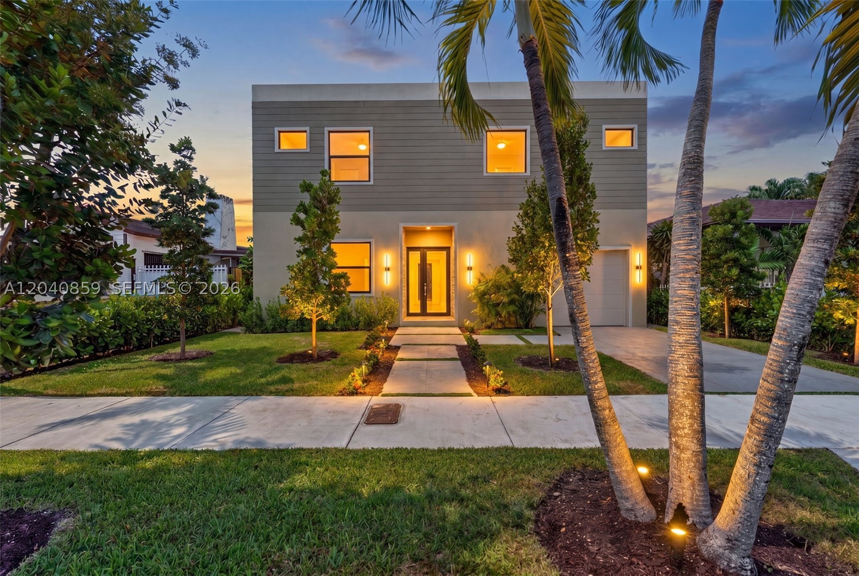 2240 SW 13th St