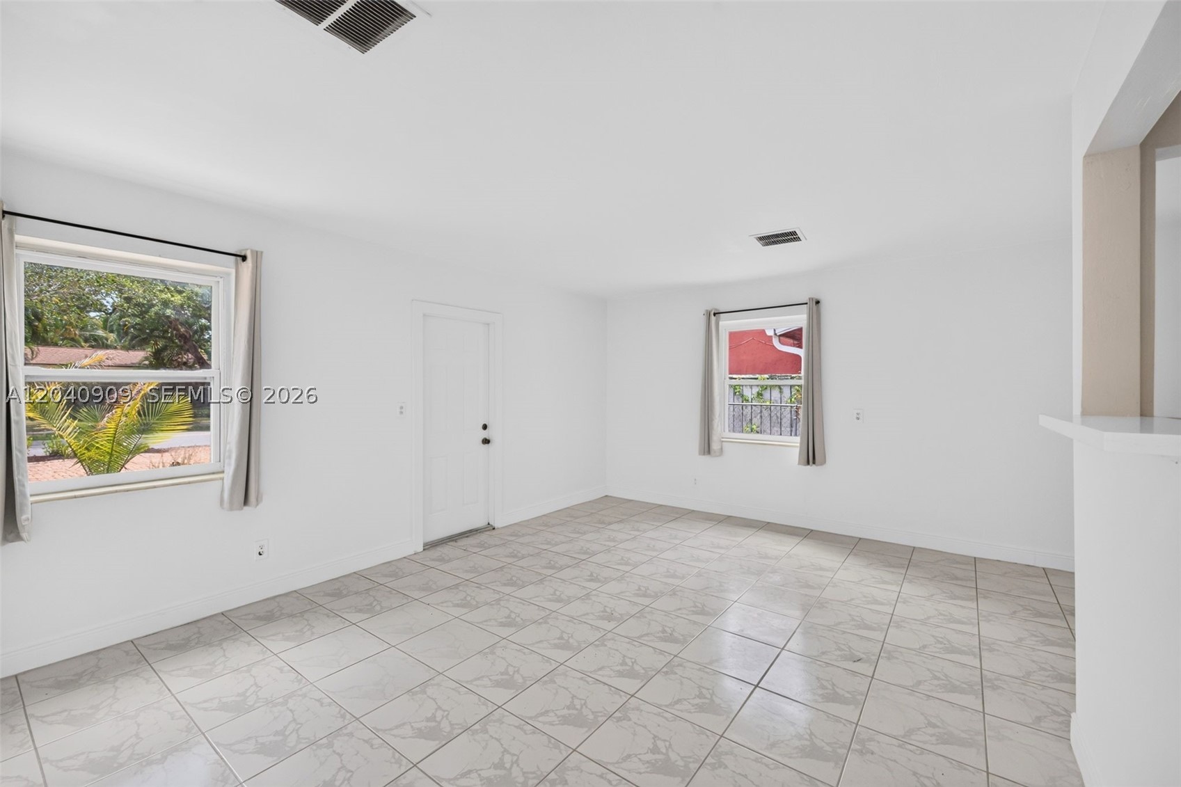 1836 Sw 9th Ave Property Photo 11