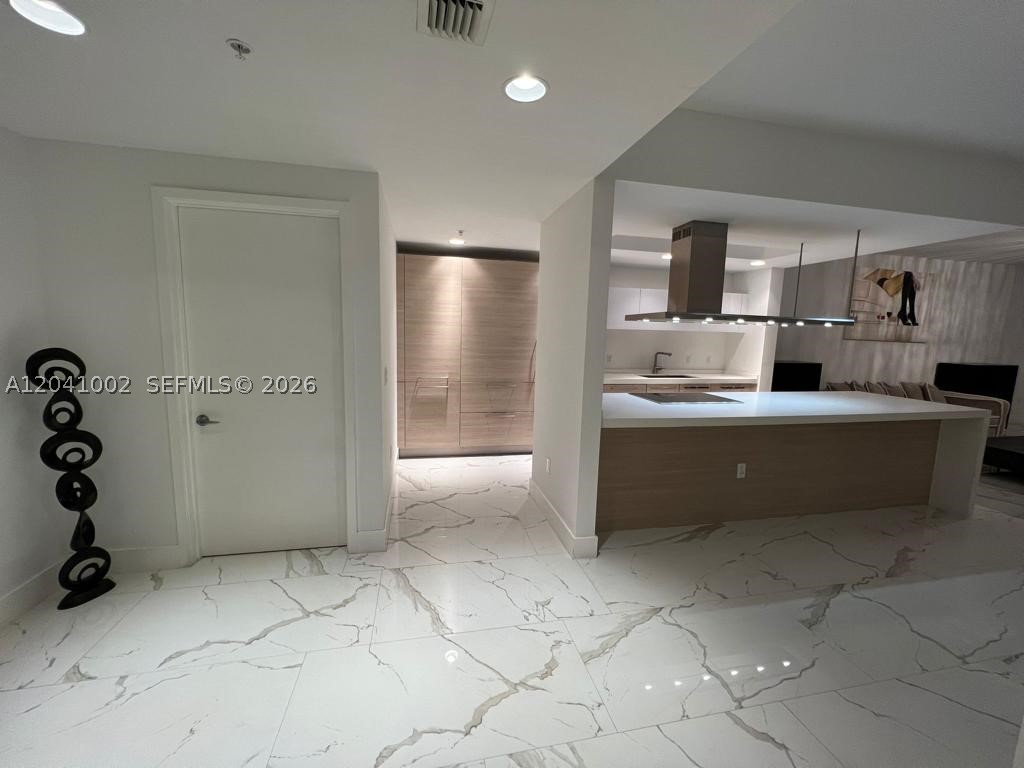 17301 Biscayne Blvd 206 Property Photo 5