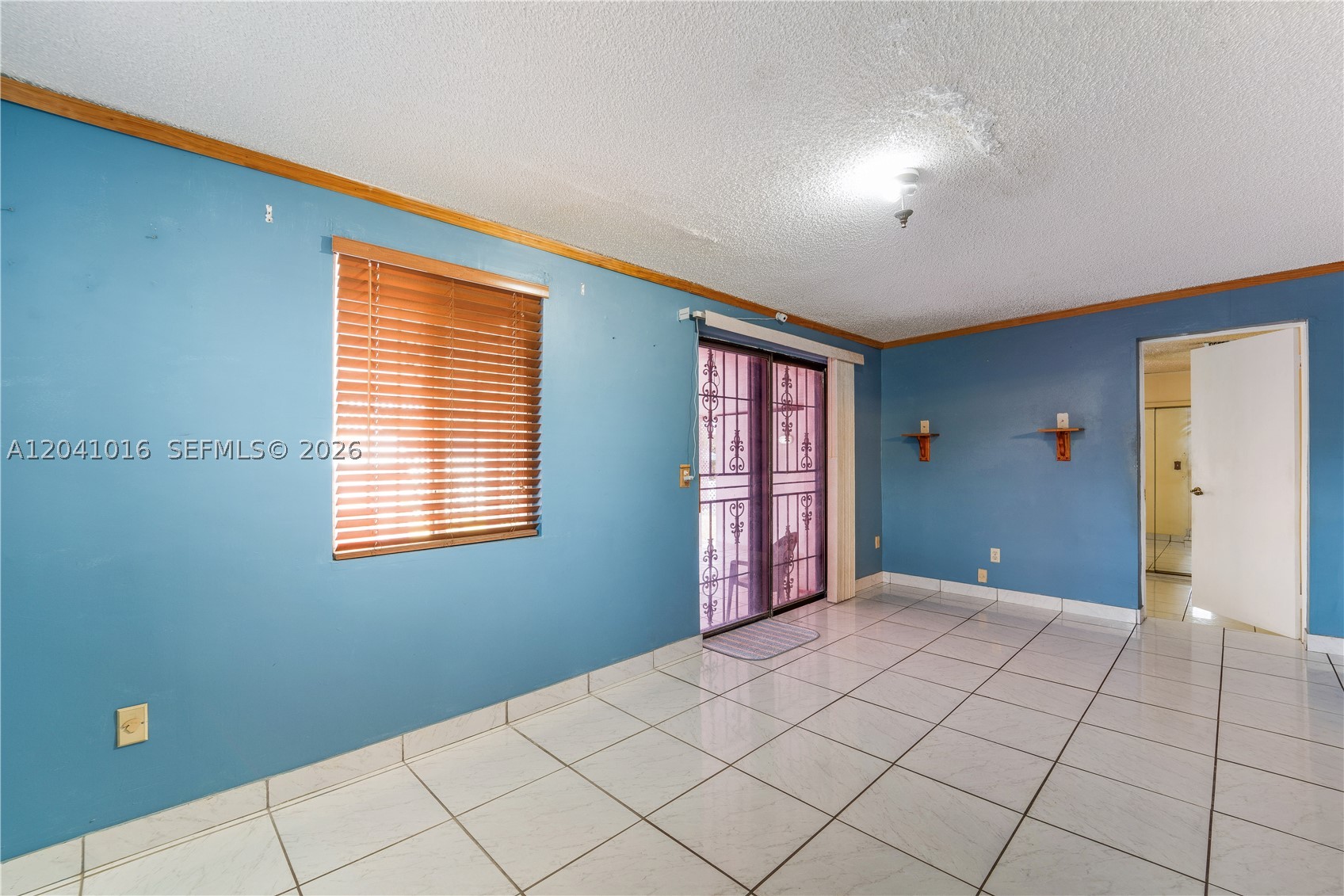 11941 Sw 4th St Property Photo 8