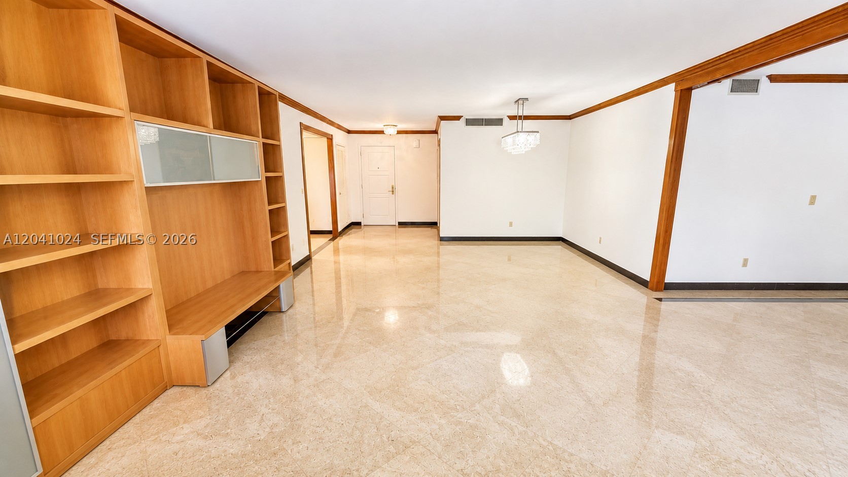 9801 Collins Ave 3u Property Photo 13