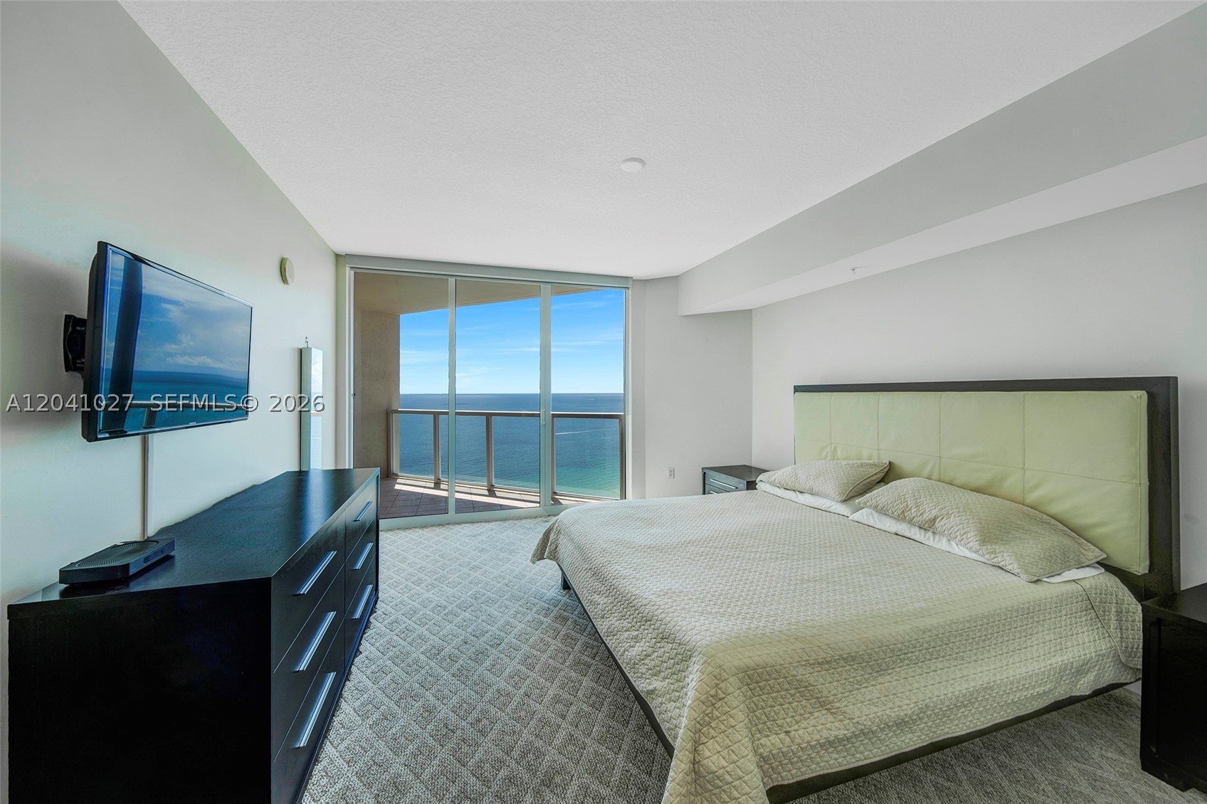16699 Collins Ave 3309 Property Photo 10