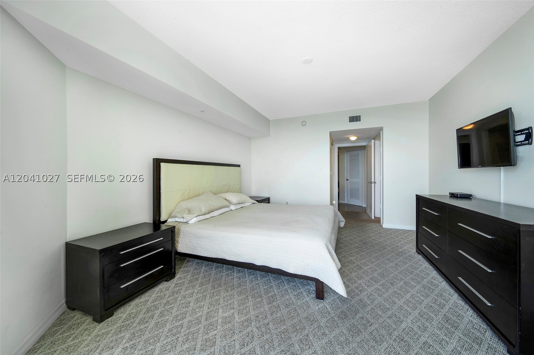 16699 Collins Ave 3309 Property Photo 12