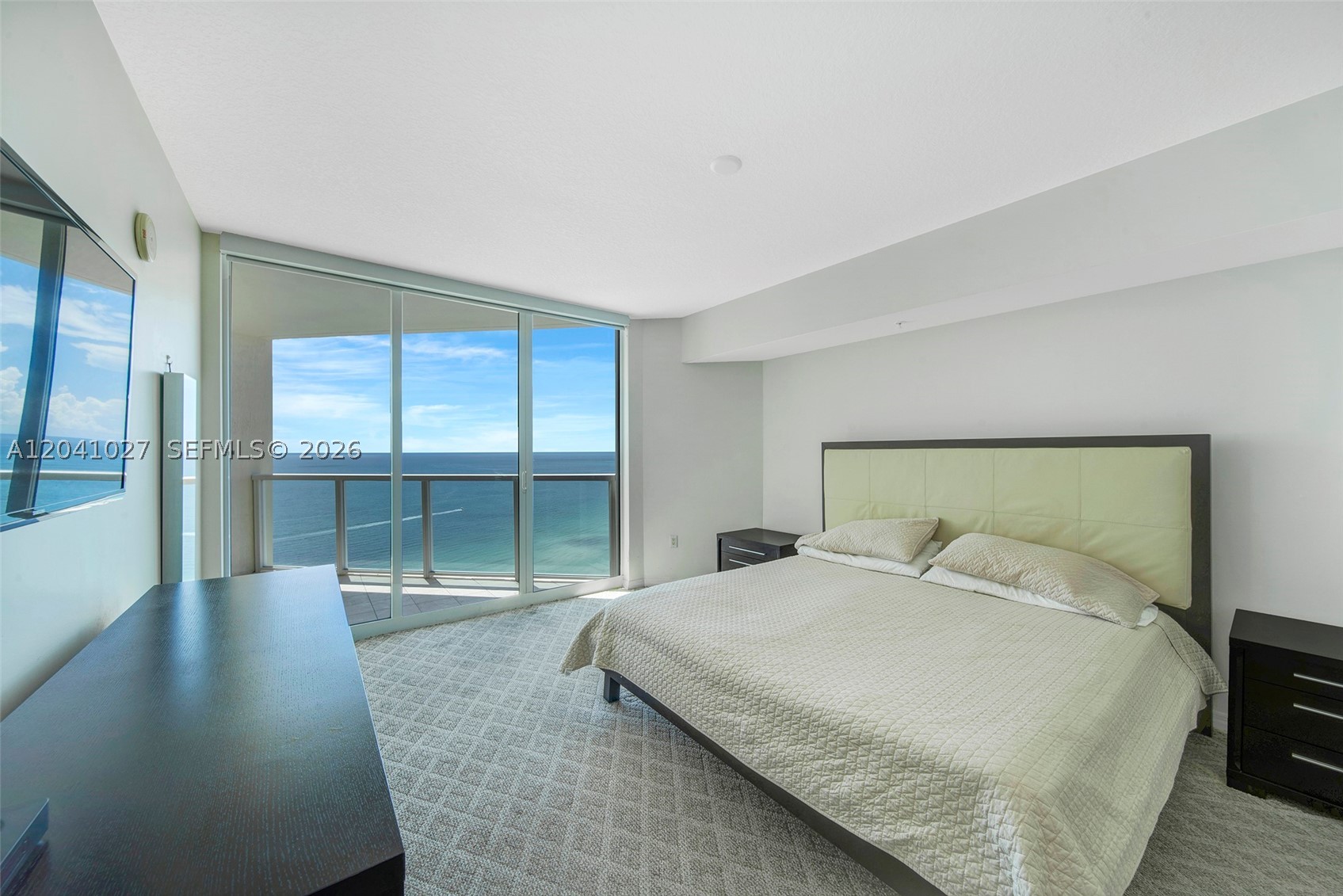 16699 Collins Ave 3309 Property Photo 13