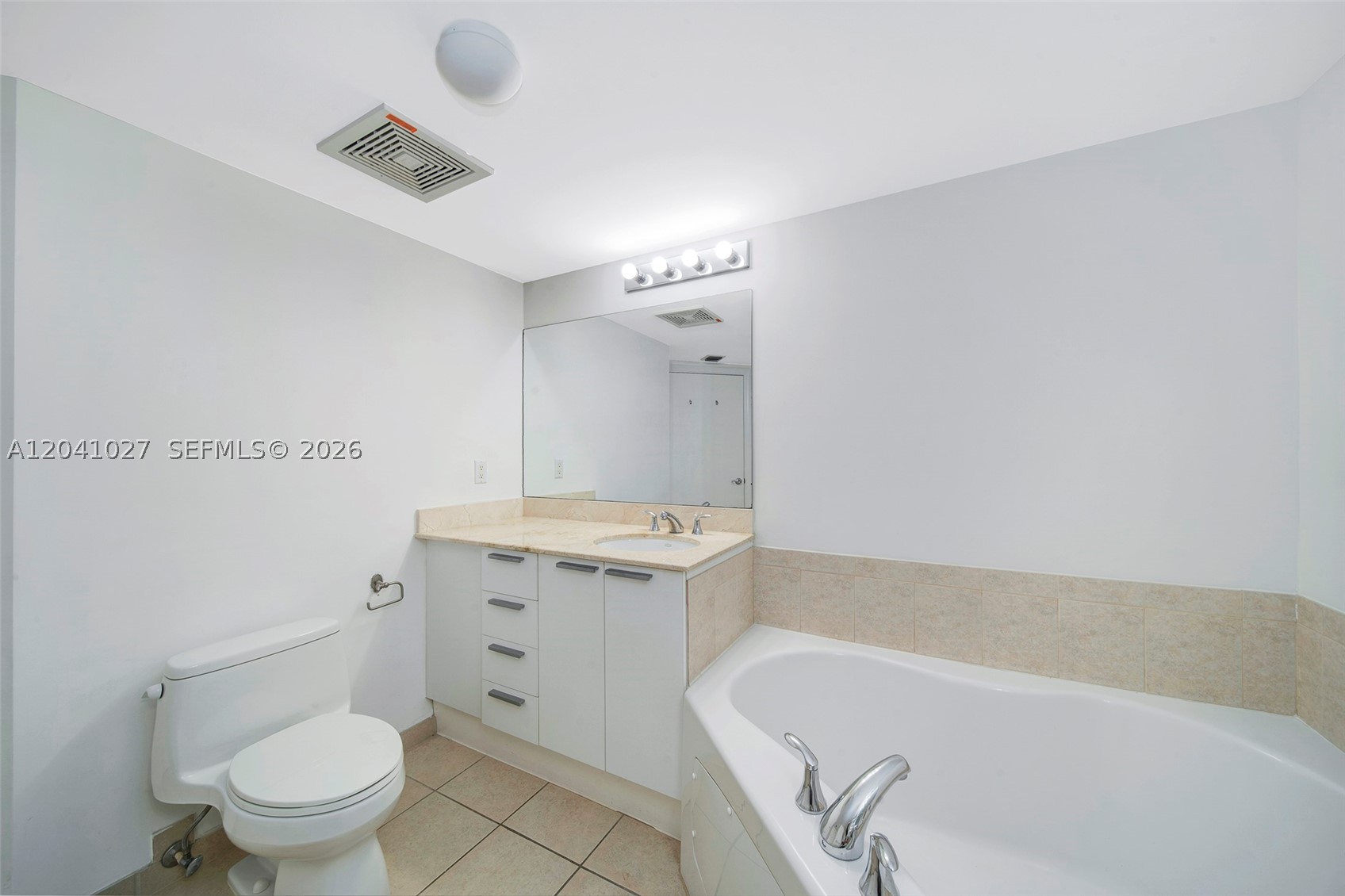 16699 Collins Ave 3309 Property Photo 17