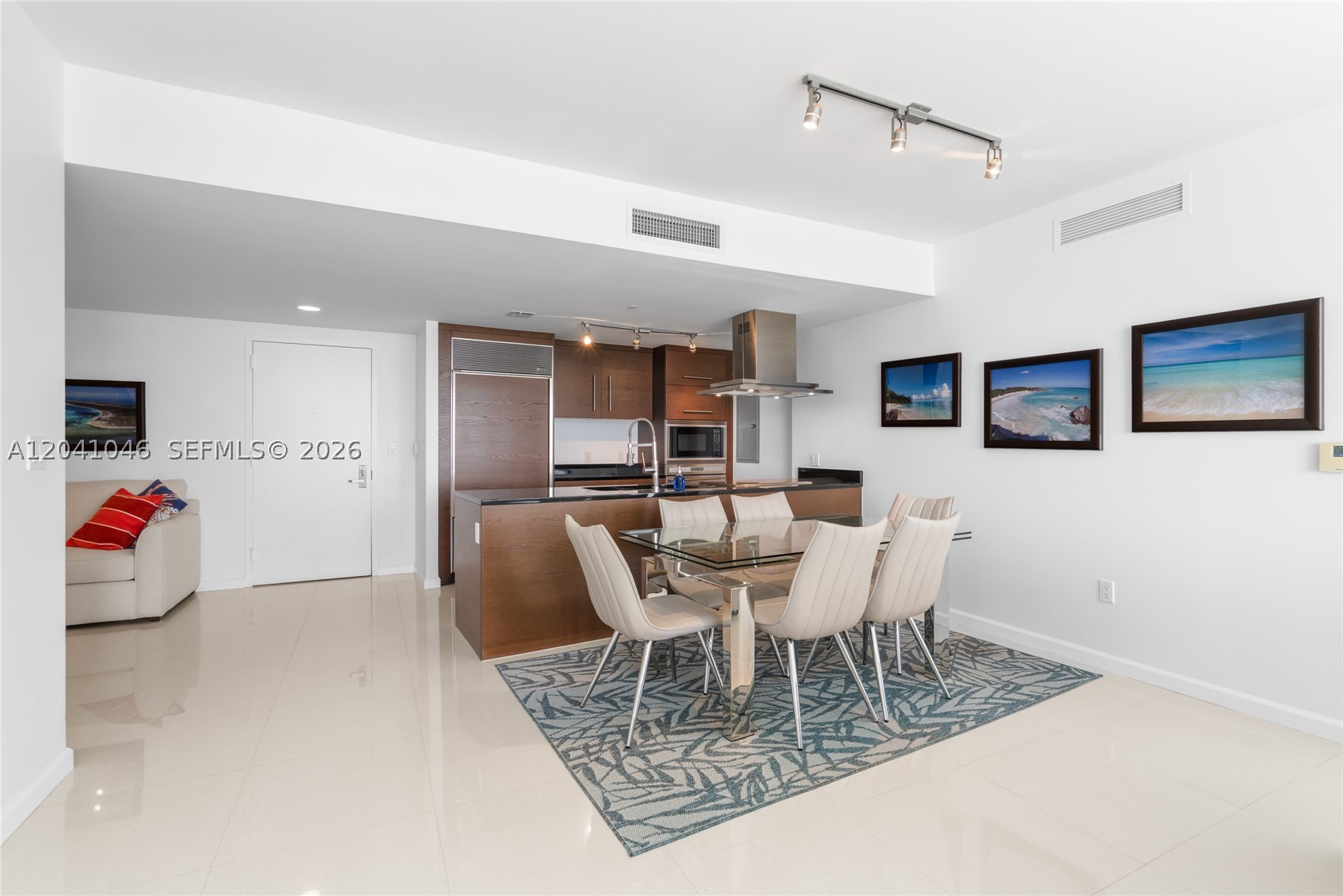 495 Brickell Ave Bay807 Property Photo 11