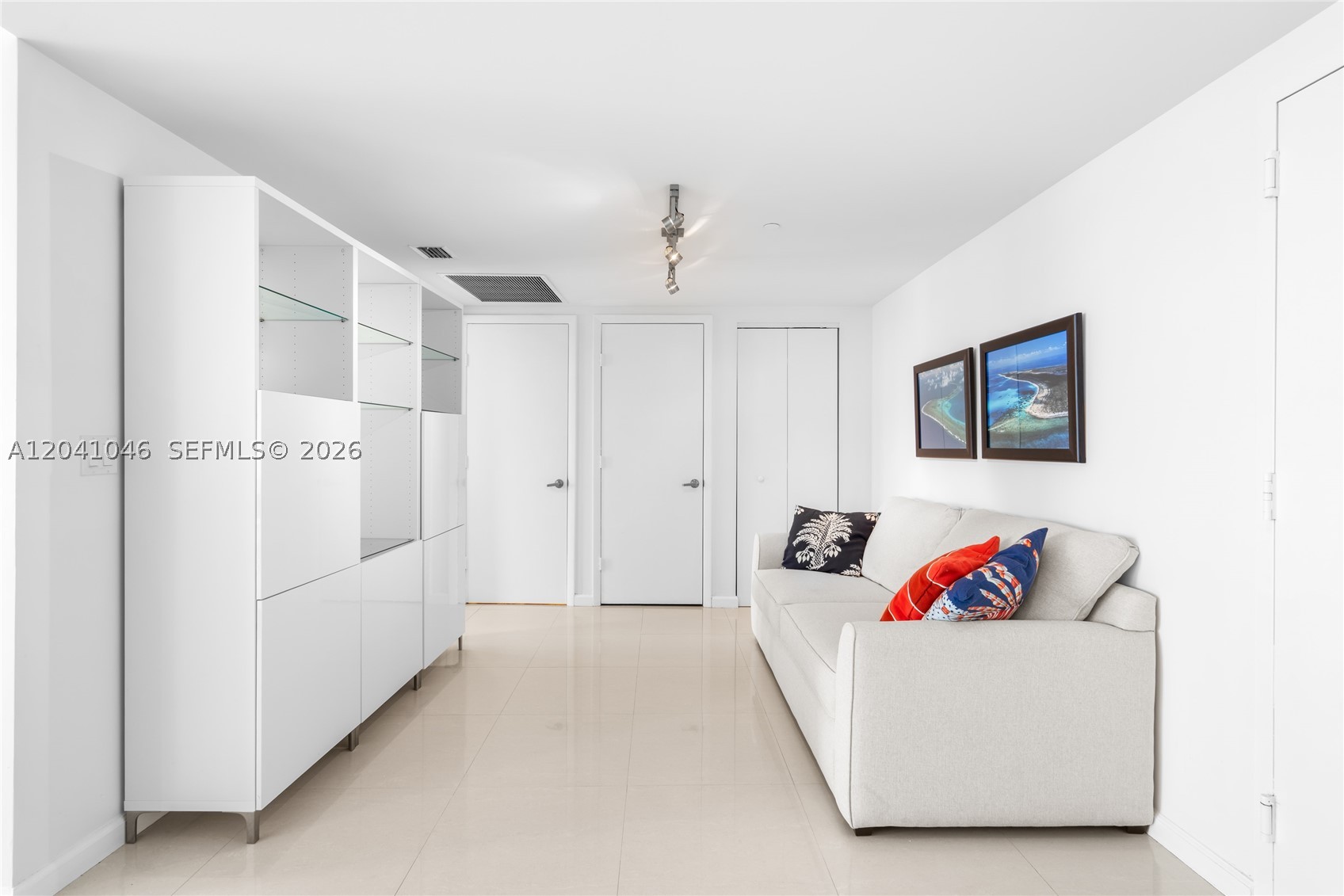 495 Brickell Ave Bay807 Property Photo 24