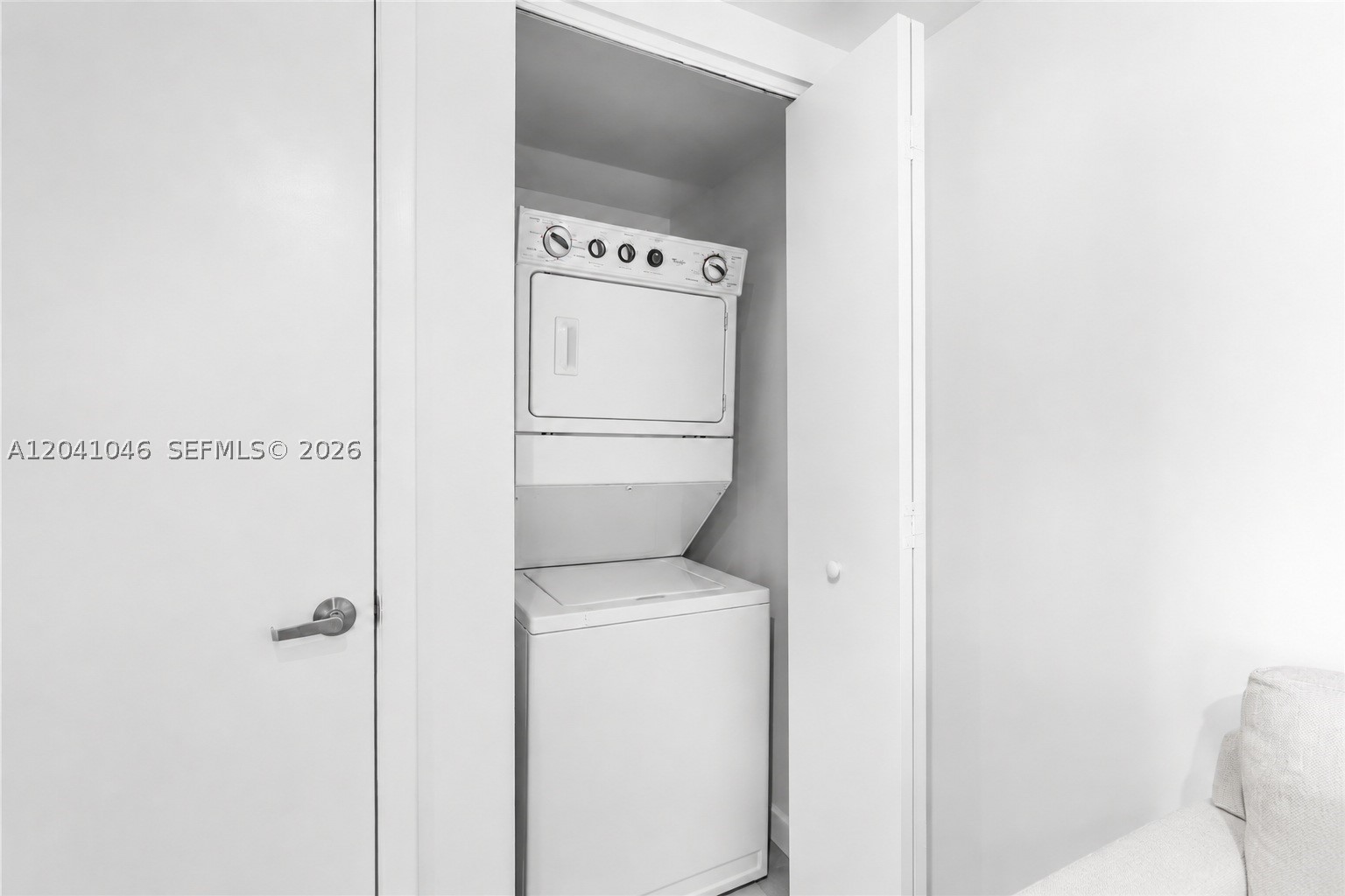 495 Brickell Ave Bay807 Property Photo 28