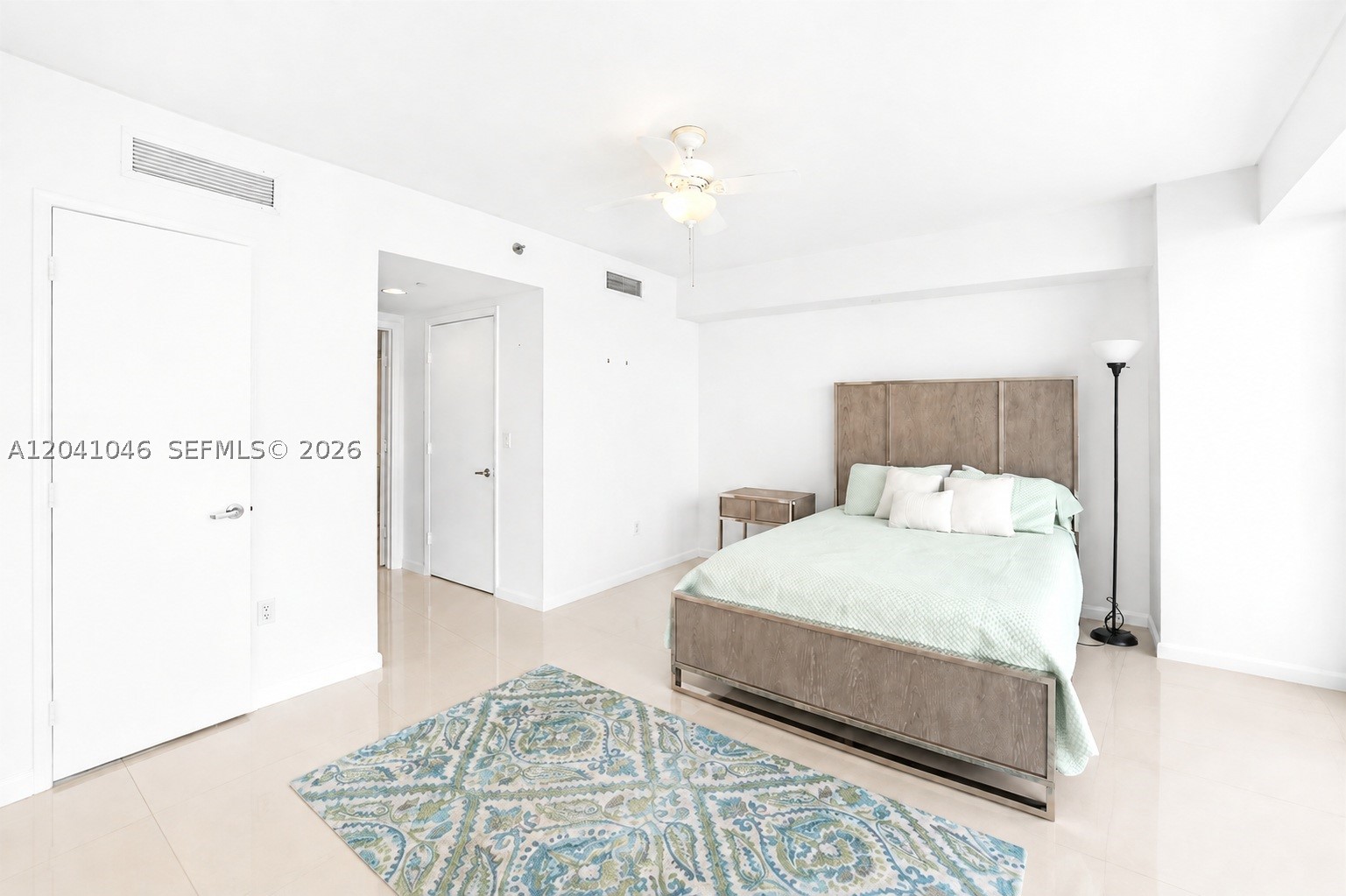 495 Brickell Ave Bay807 Property Photo 33