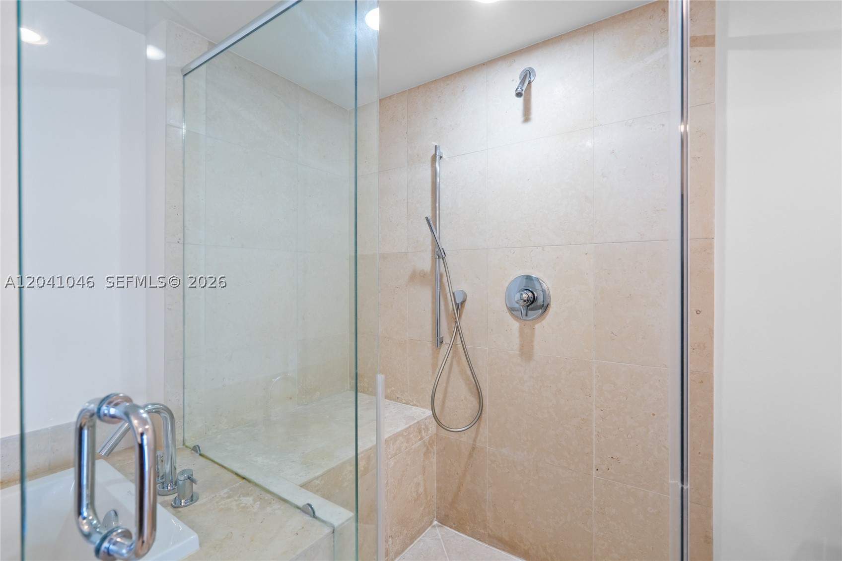 495 Brickell Ave Bay807 Property Photo 41