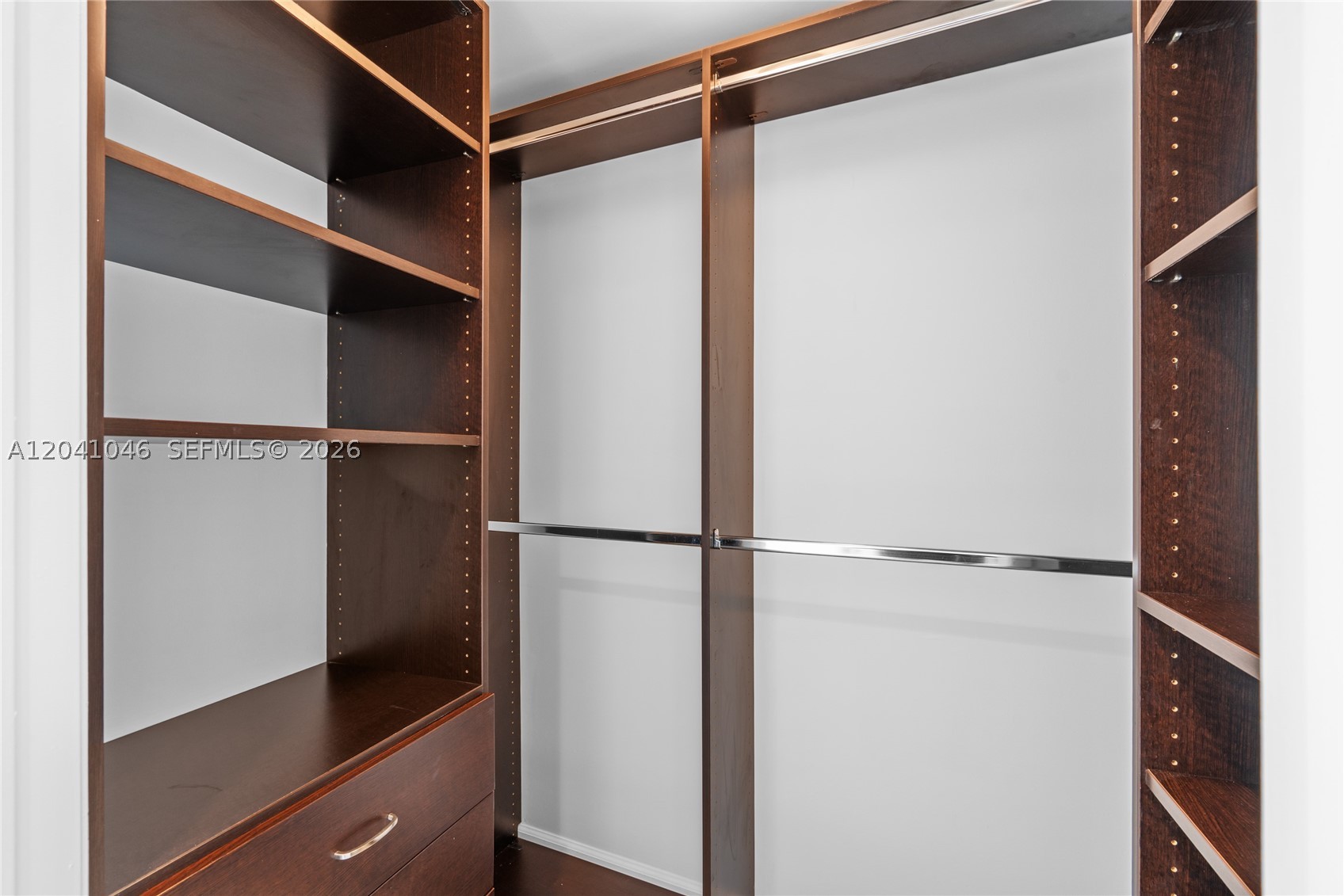 495 Brickell Ave Bay807 Property Photo 47