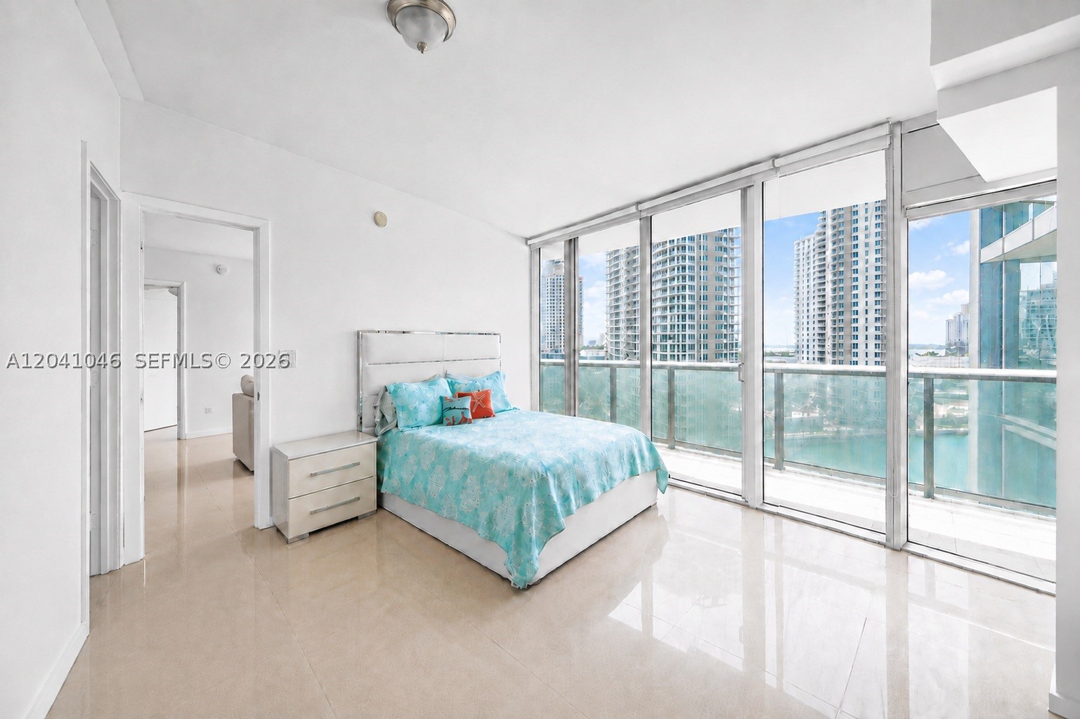 495 Brickell Ave Bay807 Property Photo 48